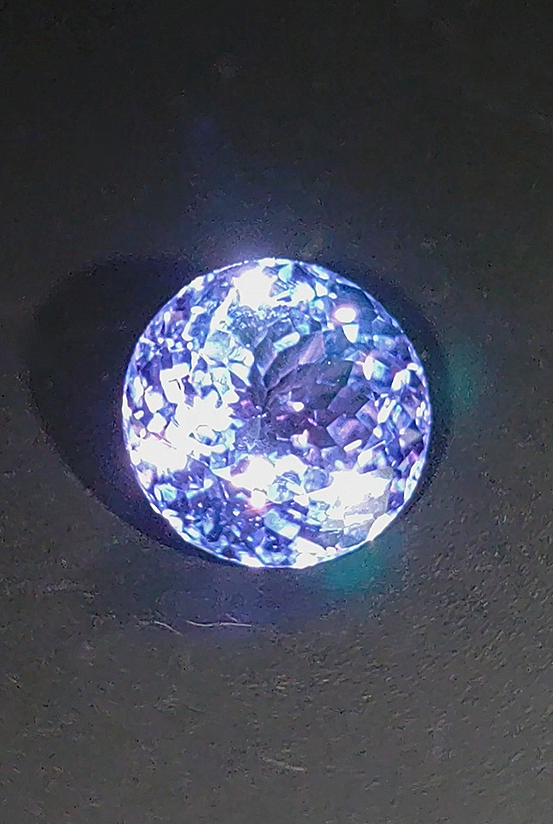 Genuine AAAA Tanzanite 3.24ct from thecoveatfoxhollow.com
