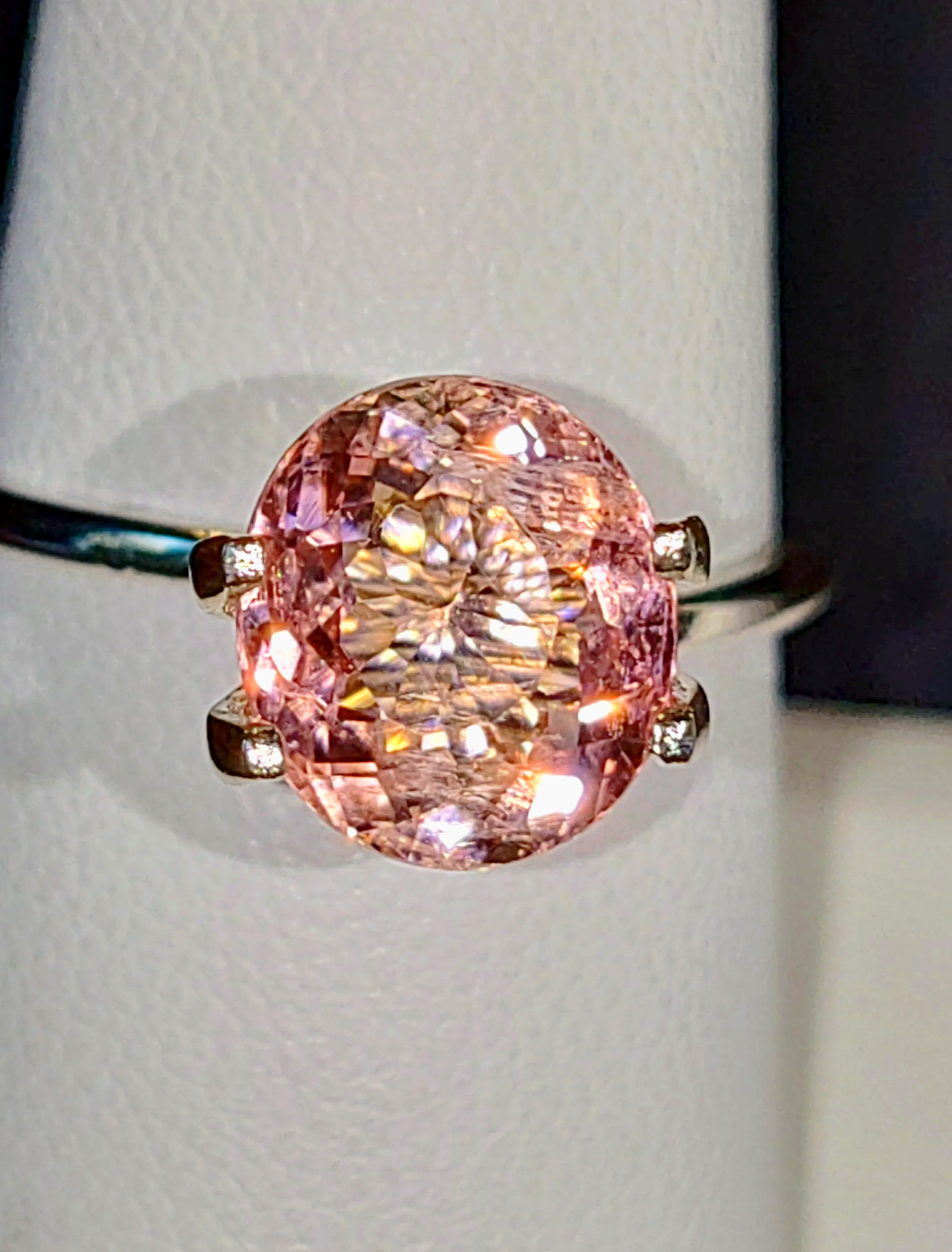 Neon Pink Titanium Tourmaline 2.93ct