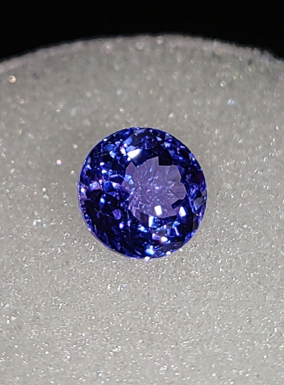 Genuine AAAA Tanzanite 3.24ct from thecoveatfoxhollow.com