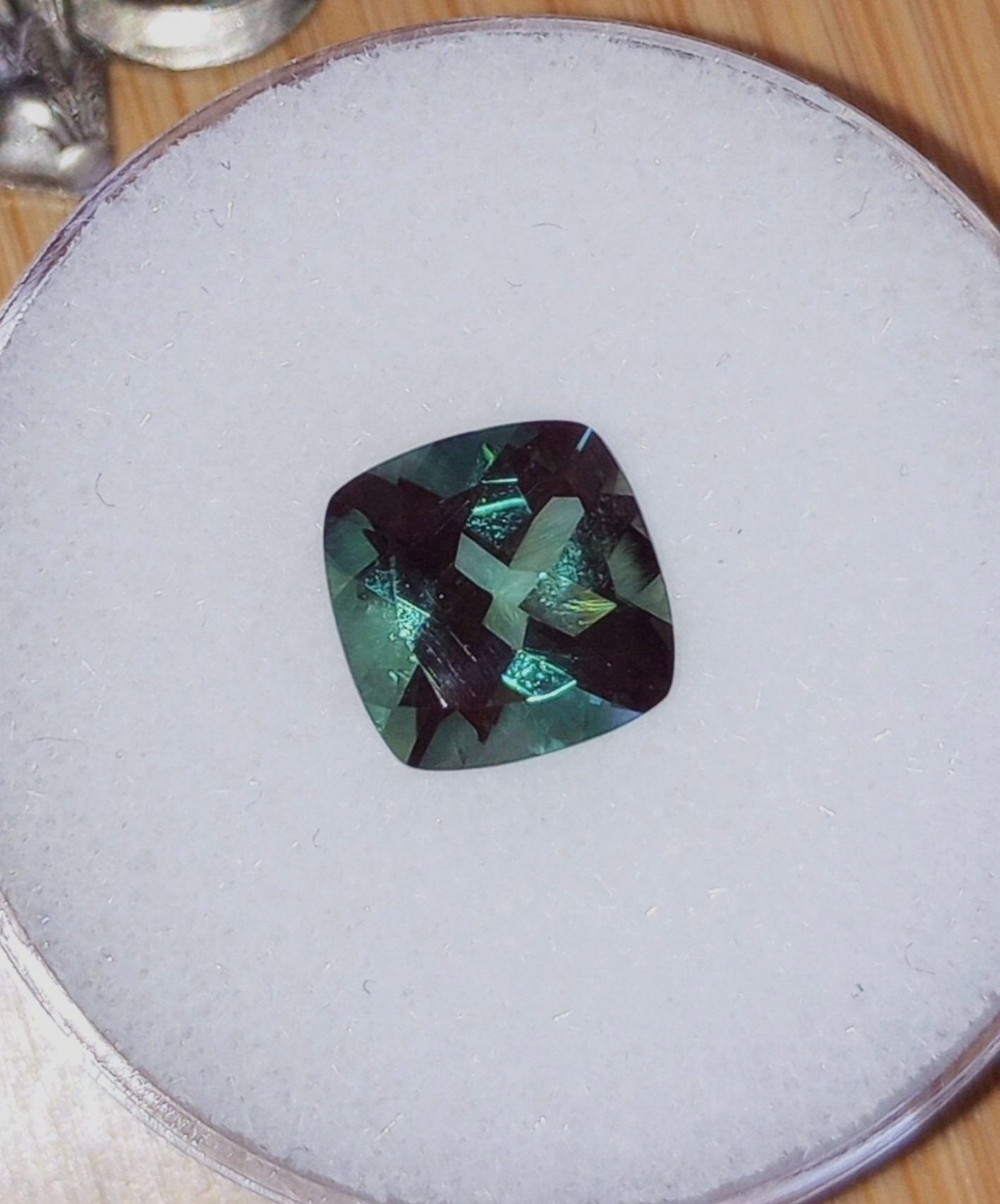 Genuine Green Labradorite 2.66ct from thecoveatfoxhollow.com