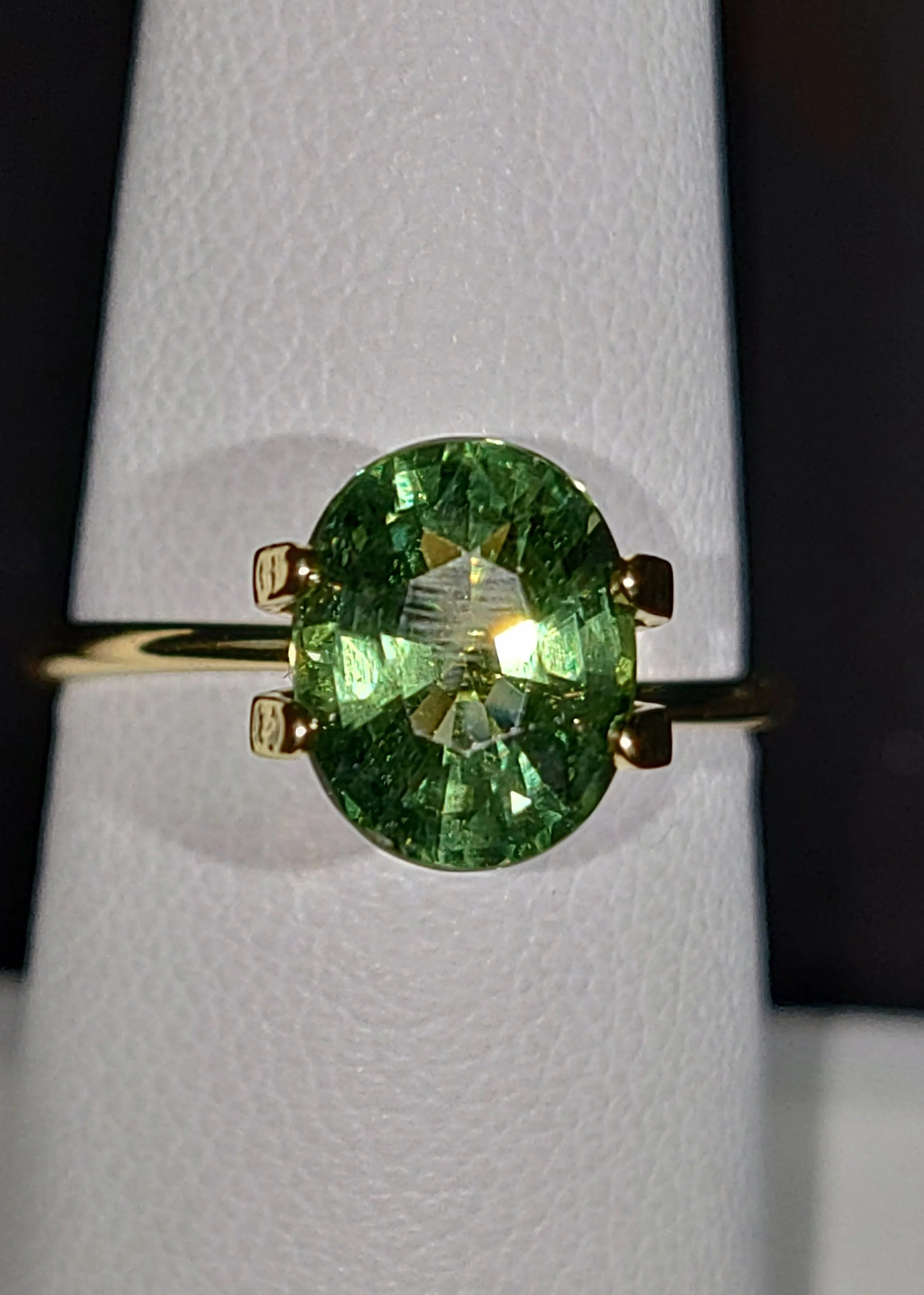 Genuine Unheated Green Apatite 2.38ct from TheCoveAtFoxHollow.com