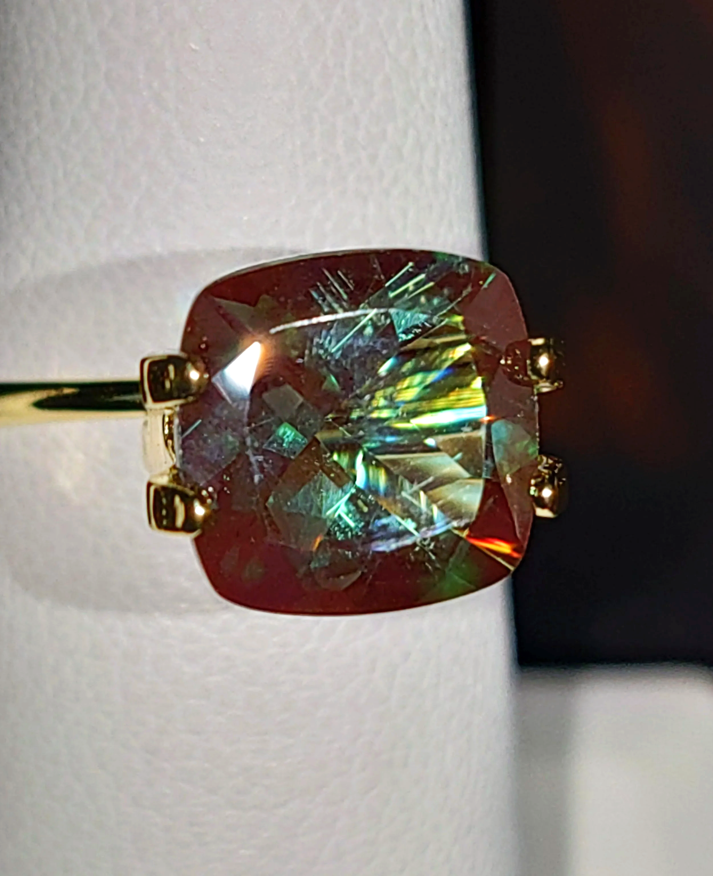 Green Labradorite 2.66ct