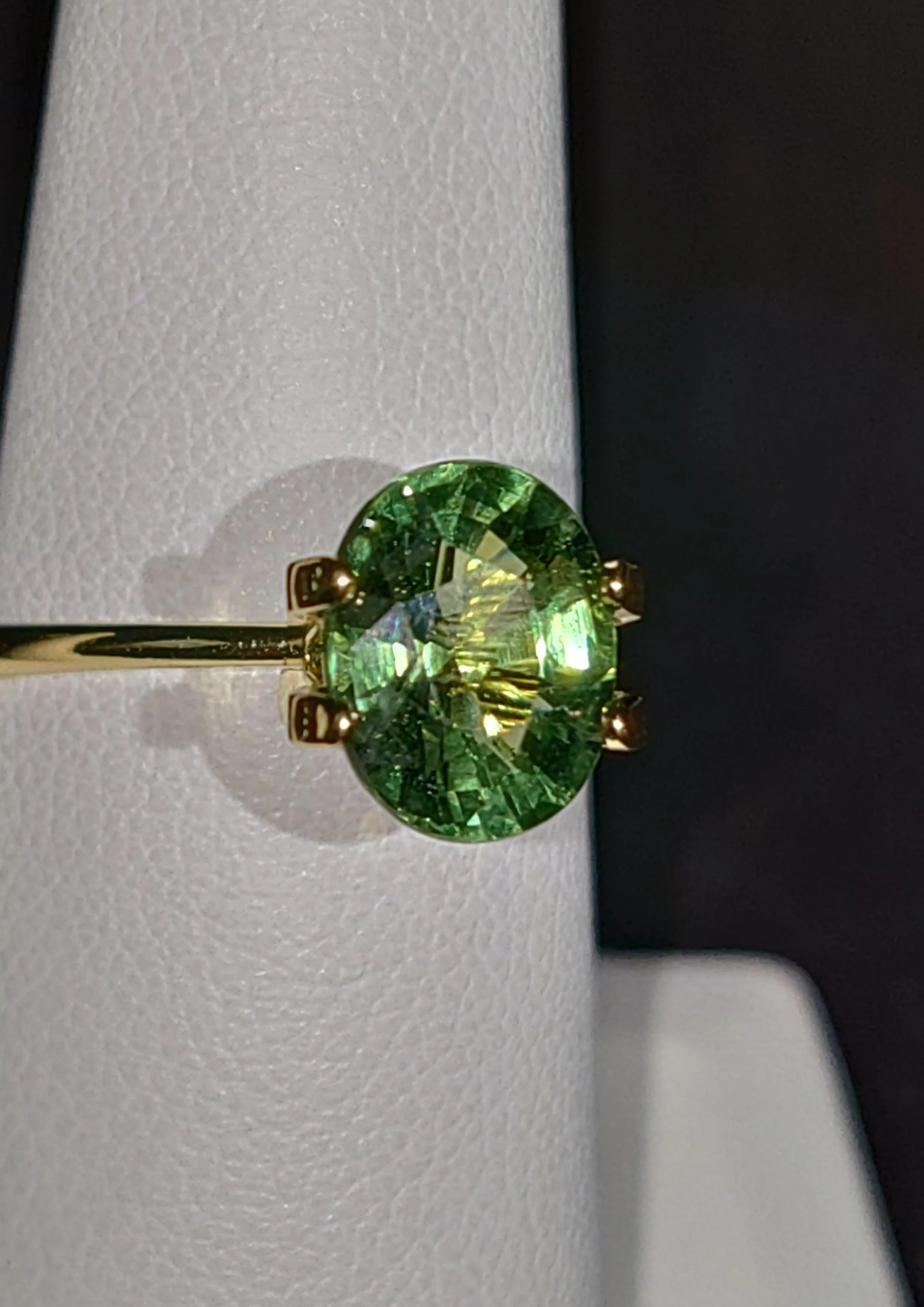 Genuine Unheated Green Apatite 2.38ct from TheCoveAtFoxHollow.com