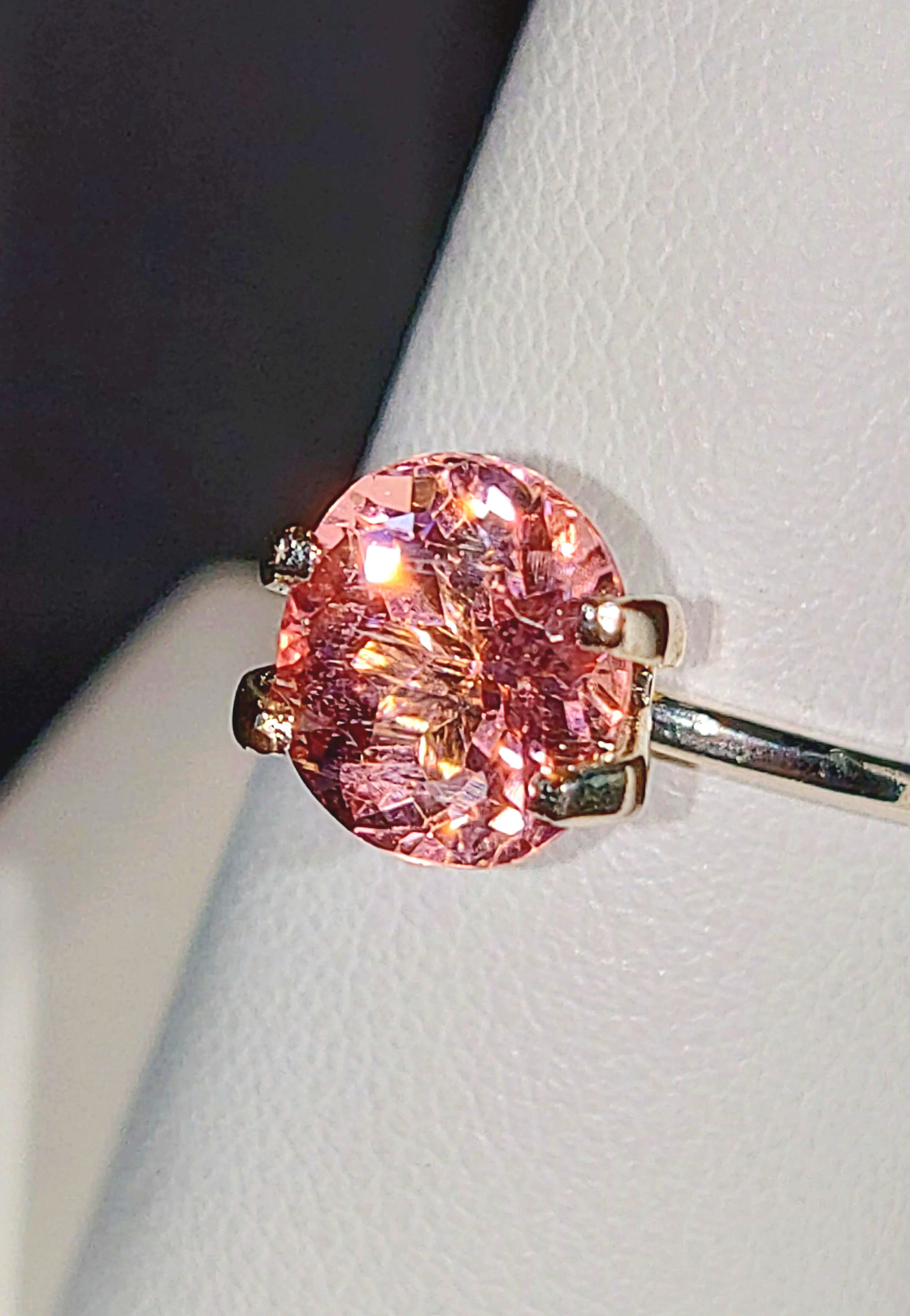 Light%252BPink%252BTitanium%252BTourmaline%252B2.21ct%252B%252B%252B%25252810%252529.png