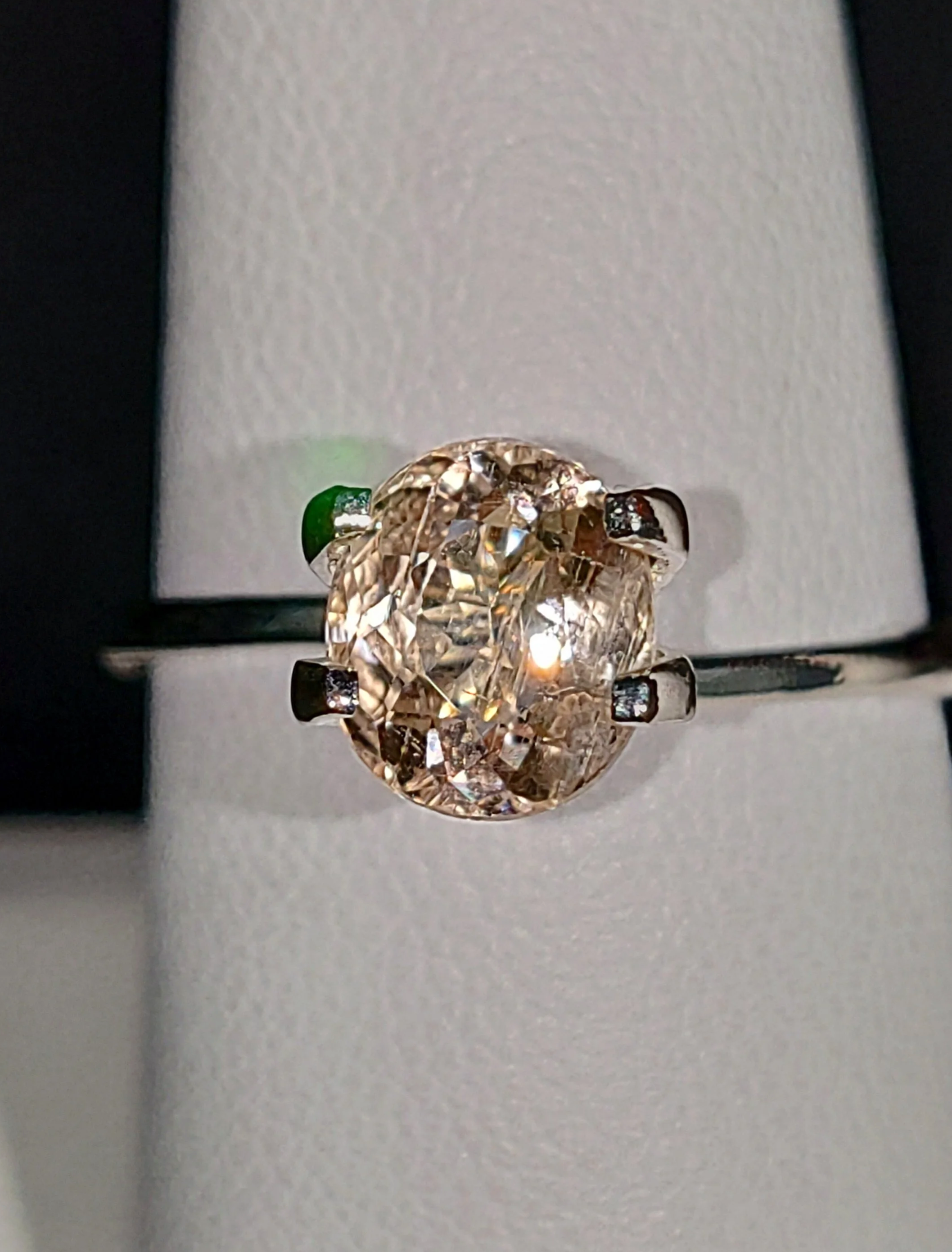 Neon Golden Titanium Tourmaline 1.41ct