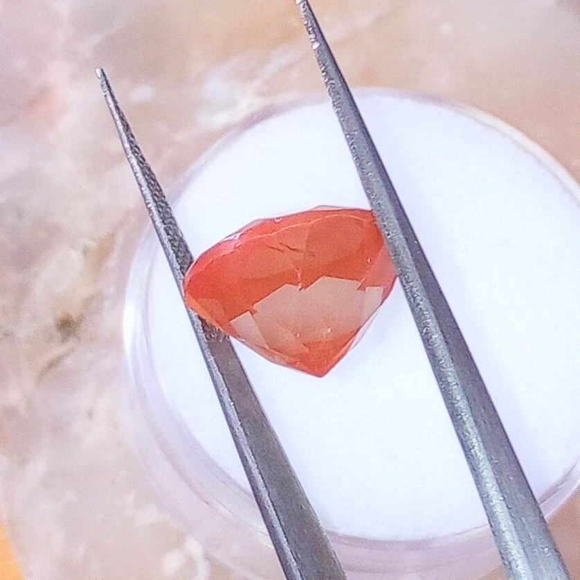 Genuine Labradorite Feldspar Sunstone 9.50ct from thecoveatfoxhollow.com
