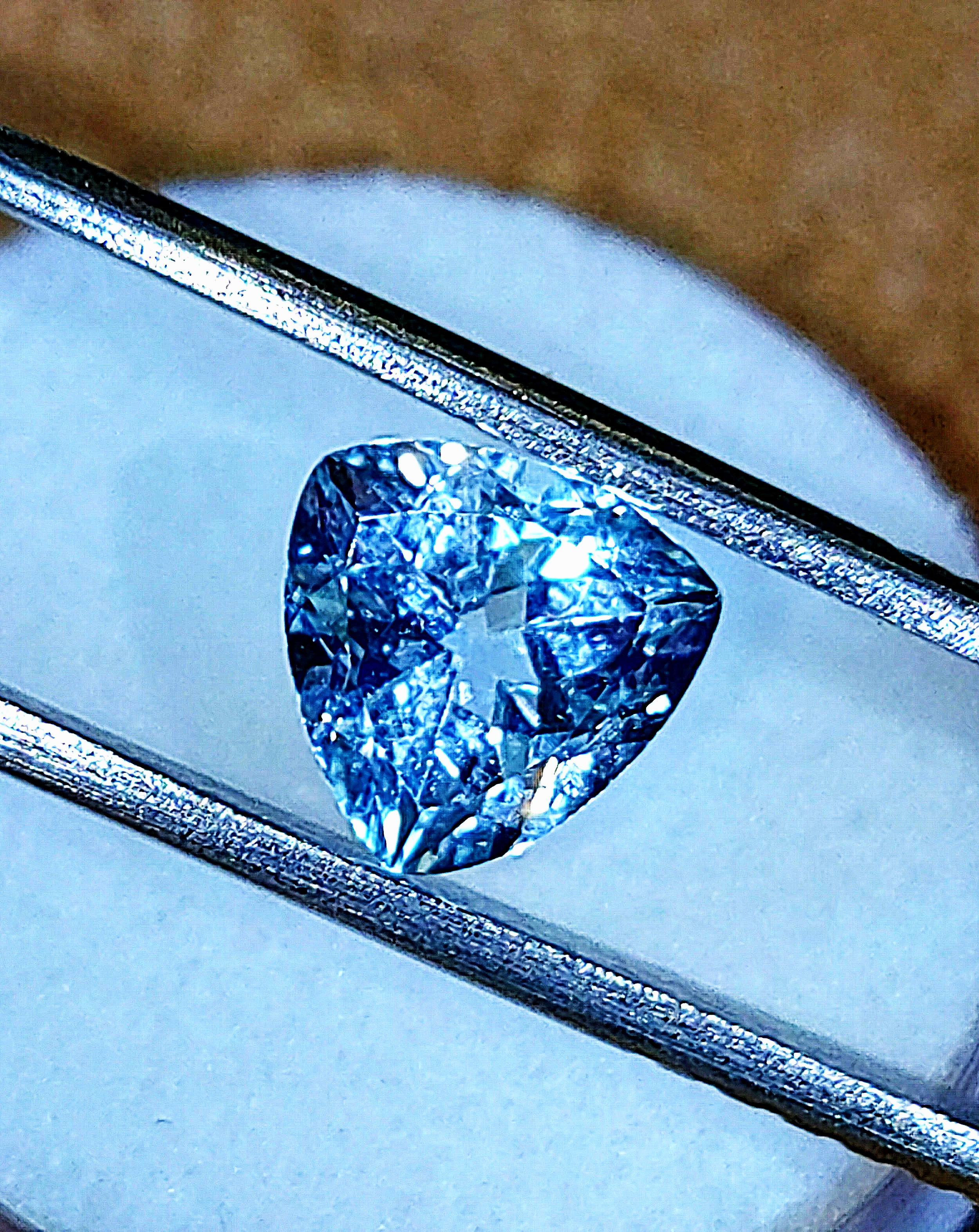 Genuine Unheated Aquamarine 1.67ct from TheCoveAtFoxHollow.com