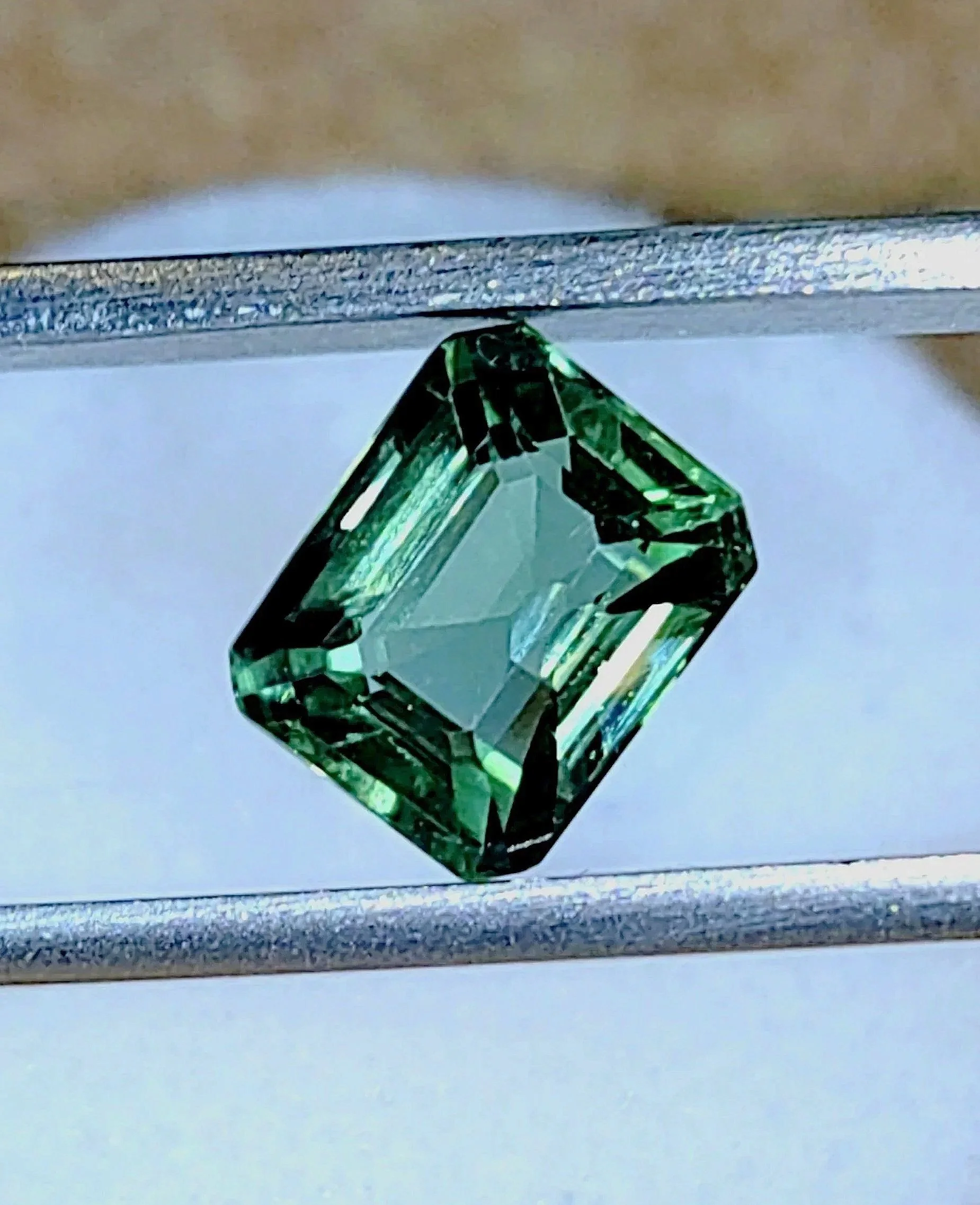Green Apatite Unheated 1.93ct