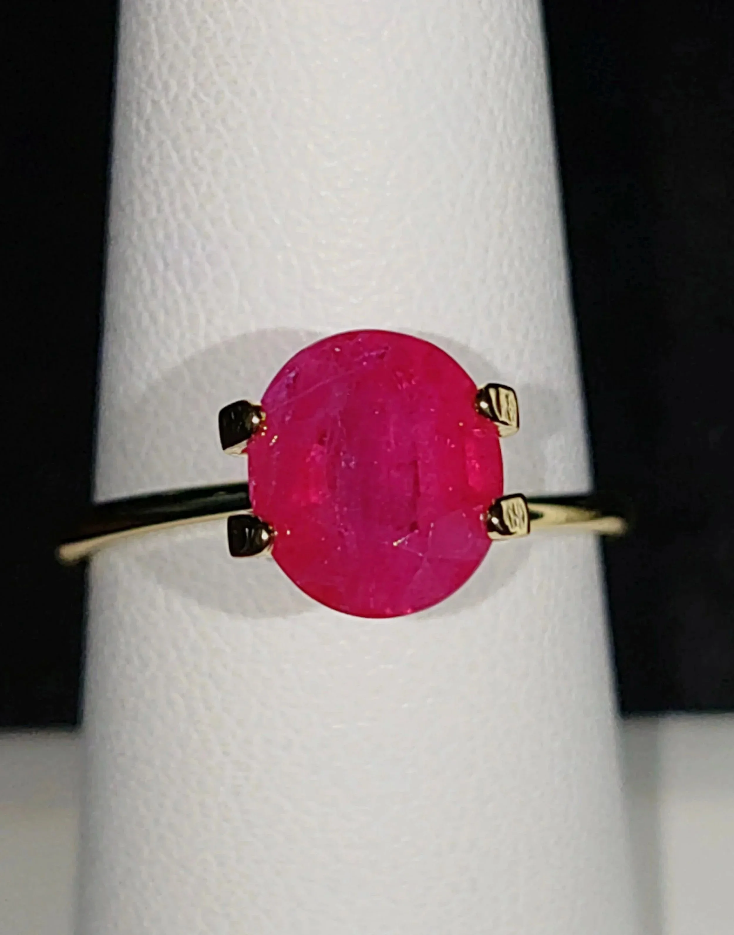 Genuine Mogok Burma Ruby 2.05ct from TheCoveAtFoxHollow.com