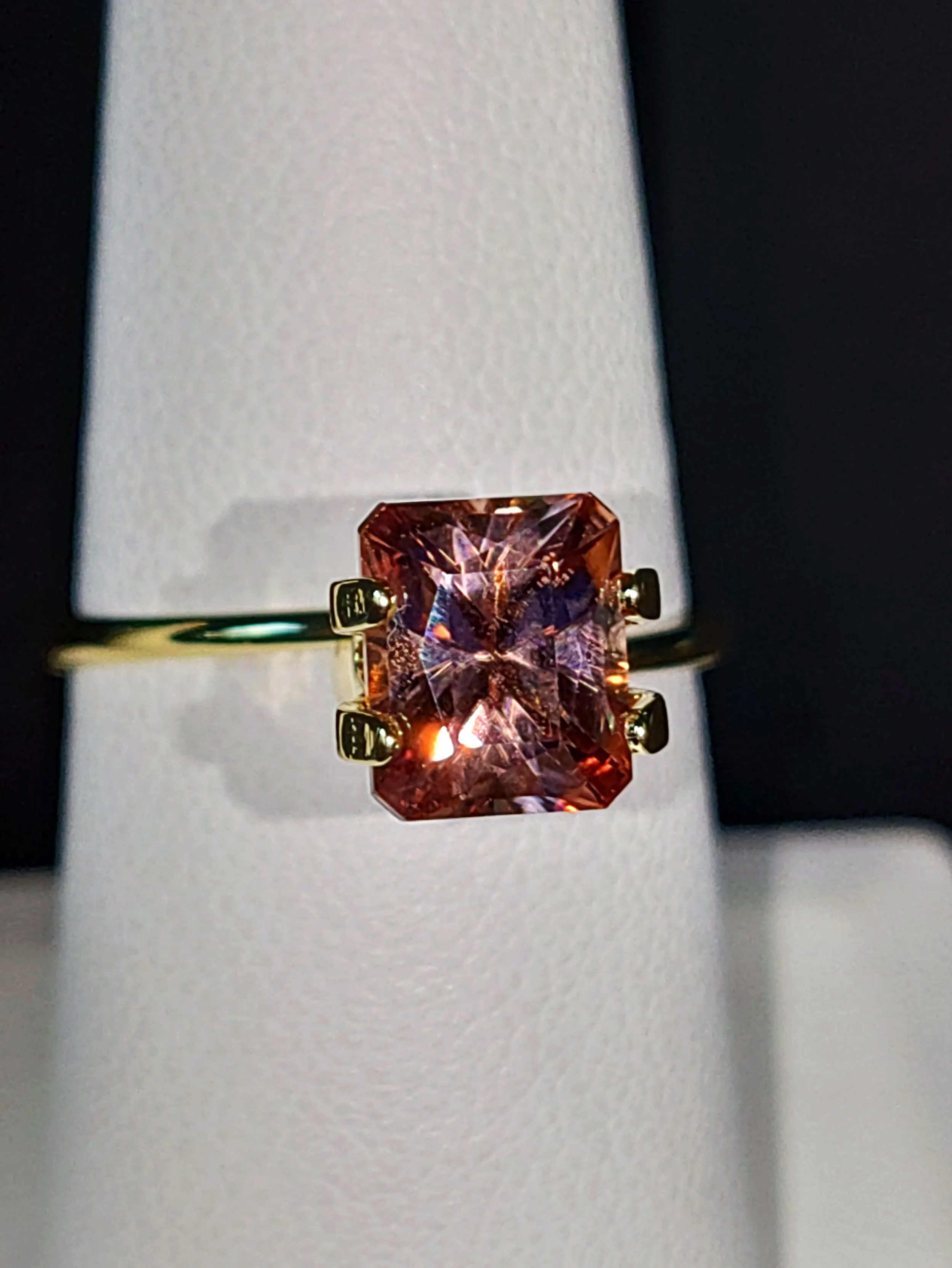 Genuine Imperial Color Change Apatite 2.45ct from TheCoveAtFoxHollow.com