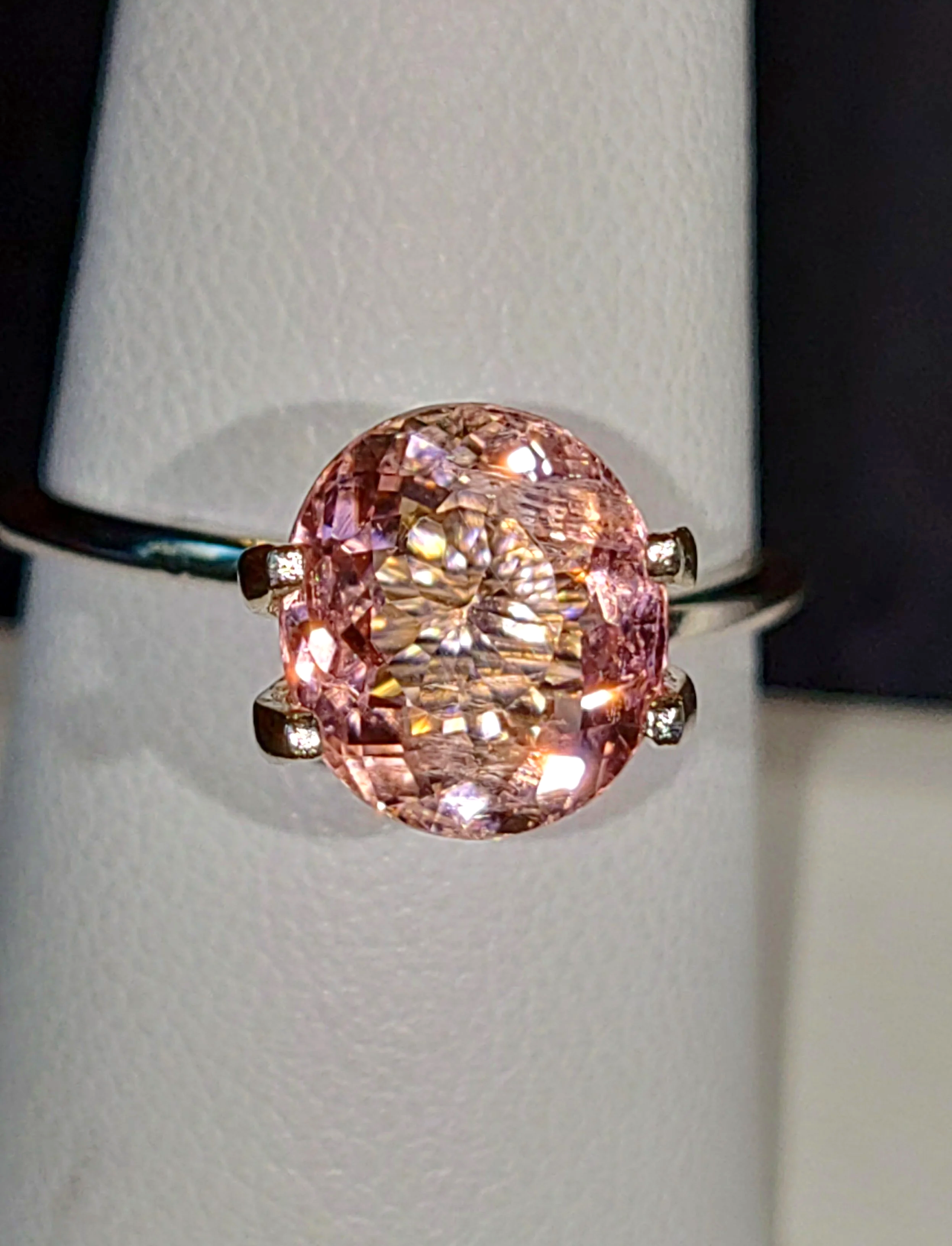 Neon Pink Titanium Tourmaline 2.93ct