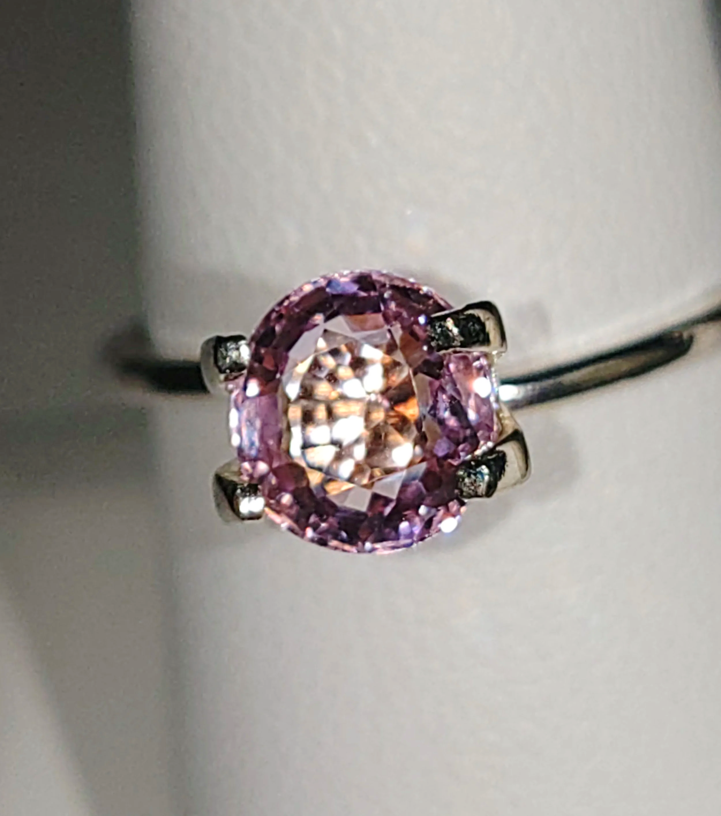 1.31ct+Pink+Spinel+%286%29.png