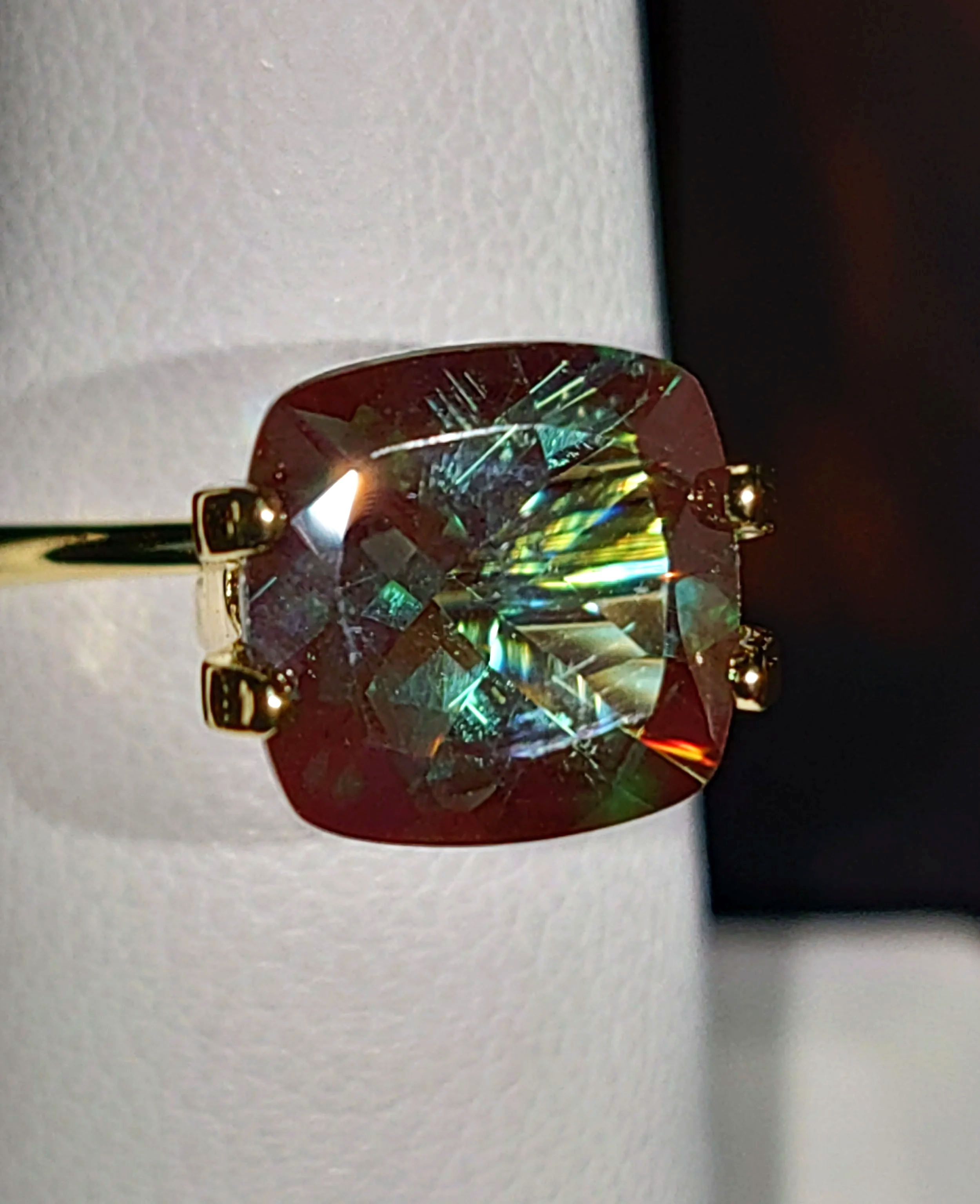 Green Labradorite 2.66ct