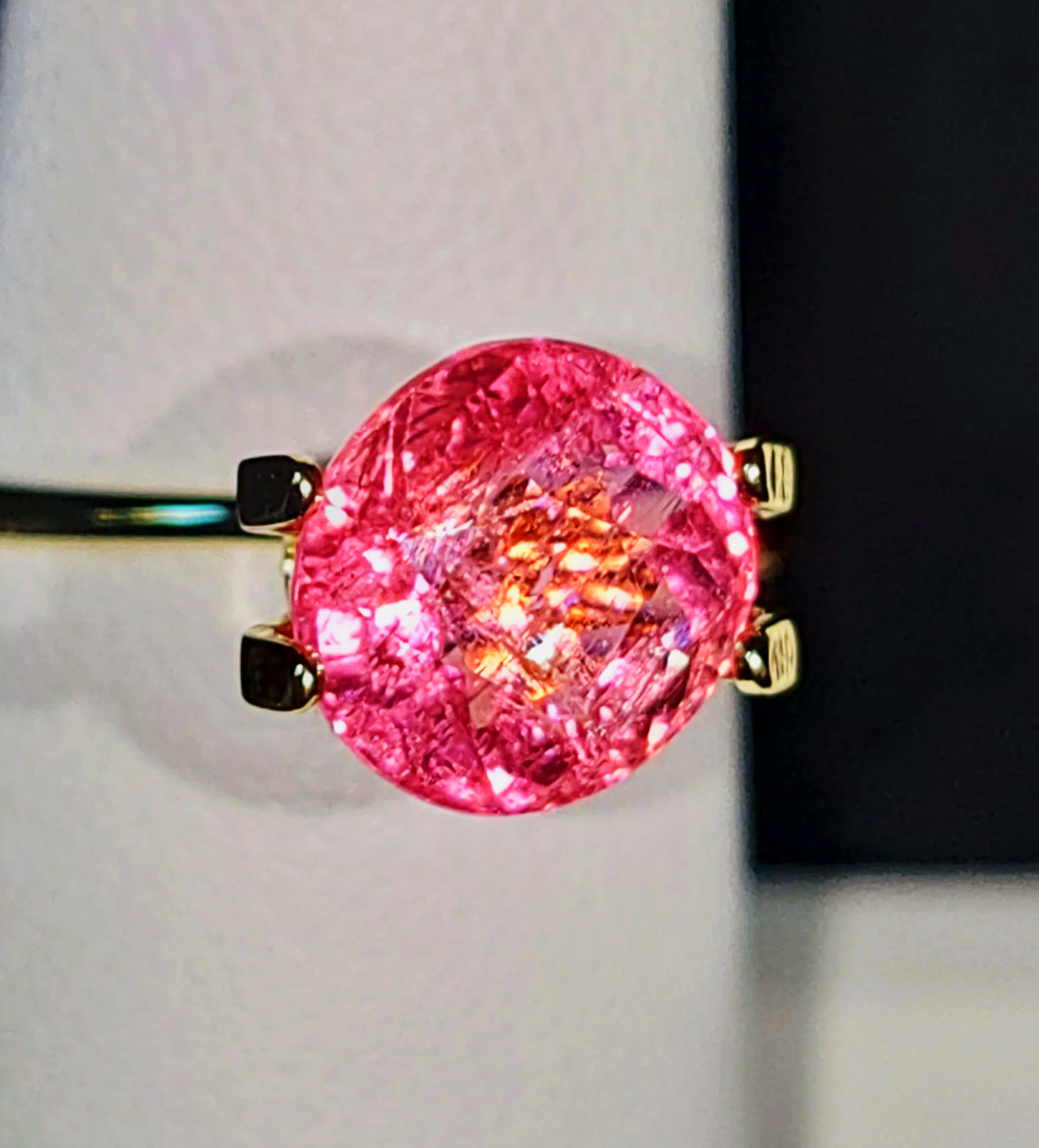 Neon Fuchsia Titanium Tourmaline 2.53ct