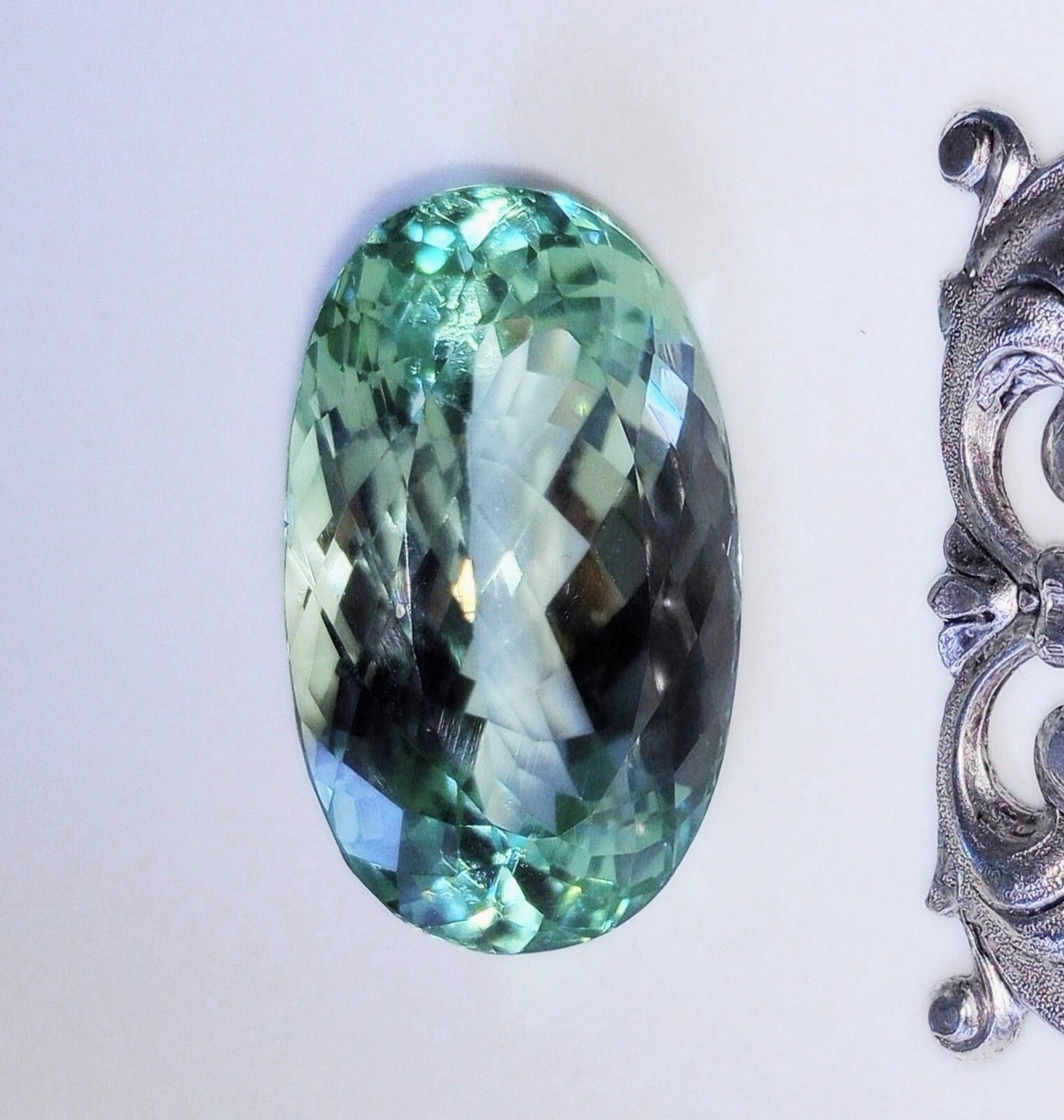 Genuine Hiddenite 68.75ct from thecoveatfoxhollow.com