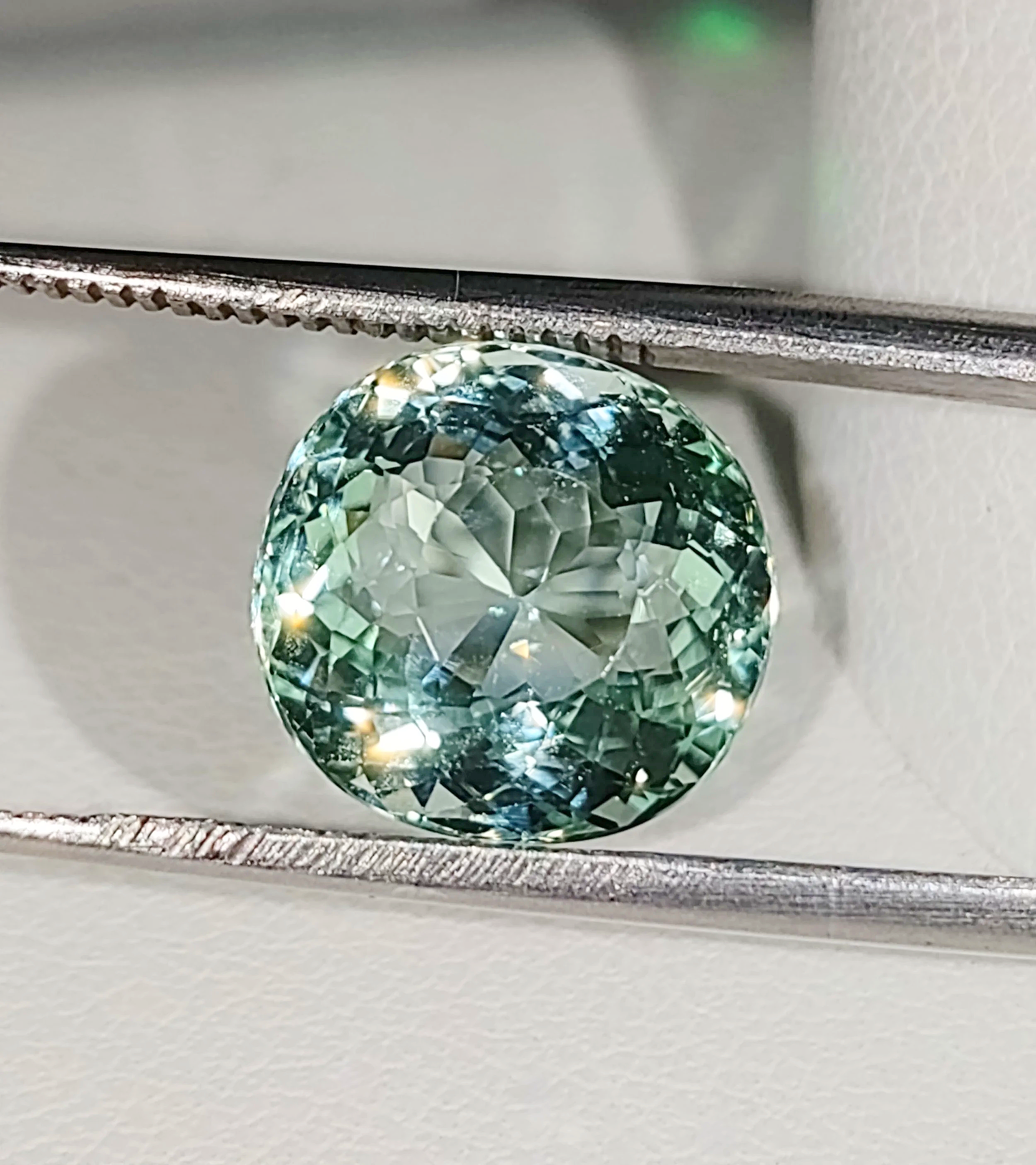 GIA Certified Neon Seafoam Titanium Tourmaline 3.81ct
