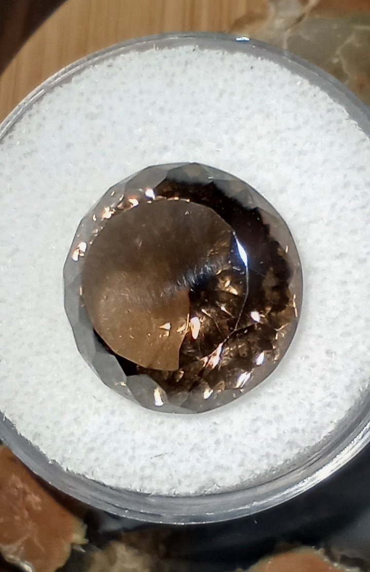 Genuine Smoky Quartz 19.50ct from thecoveatfoxhollow.com