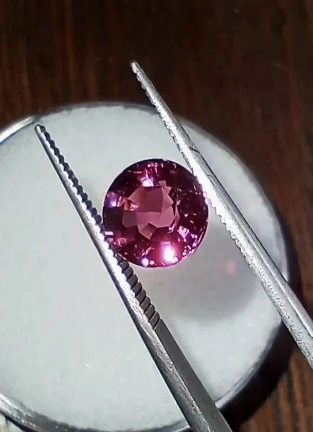 1.71ct%2BRubellite%2BTourmaline%2B%25284%2529.jpg
