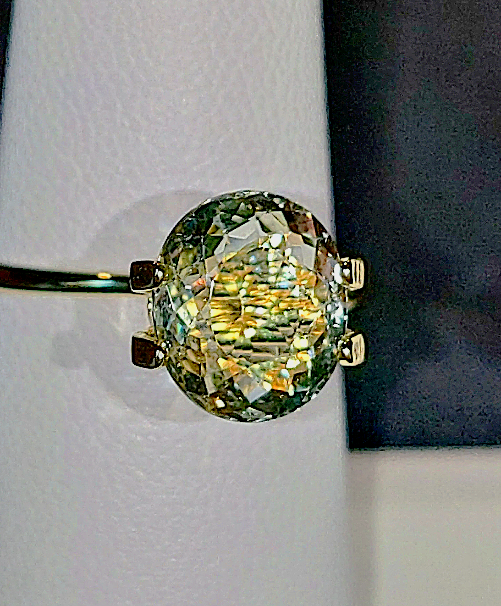 Neon Green Titanium Tourmaline 2.34ct