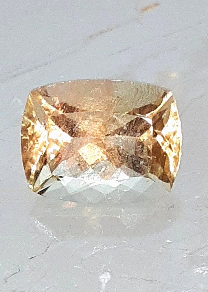 Genuine Oregon Sunstone 1.58ct from thecoveatfoxhollow.com