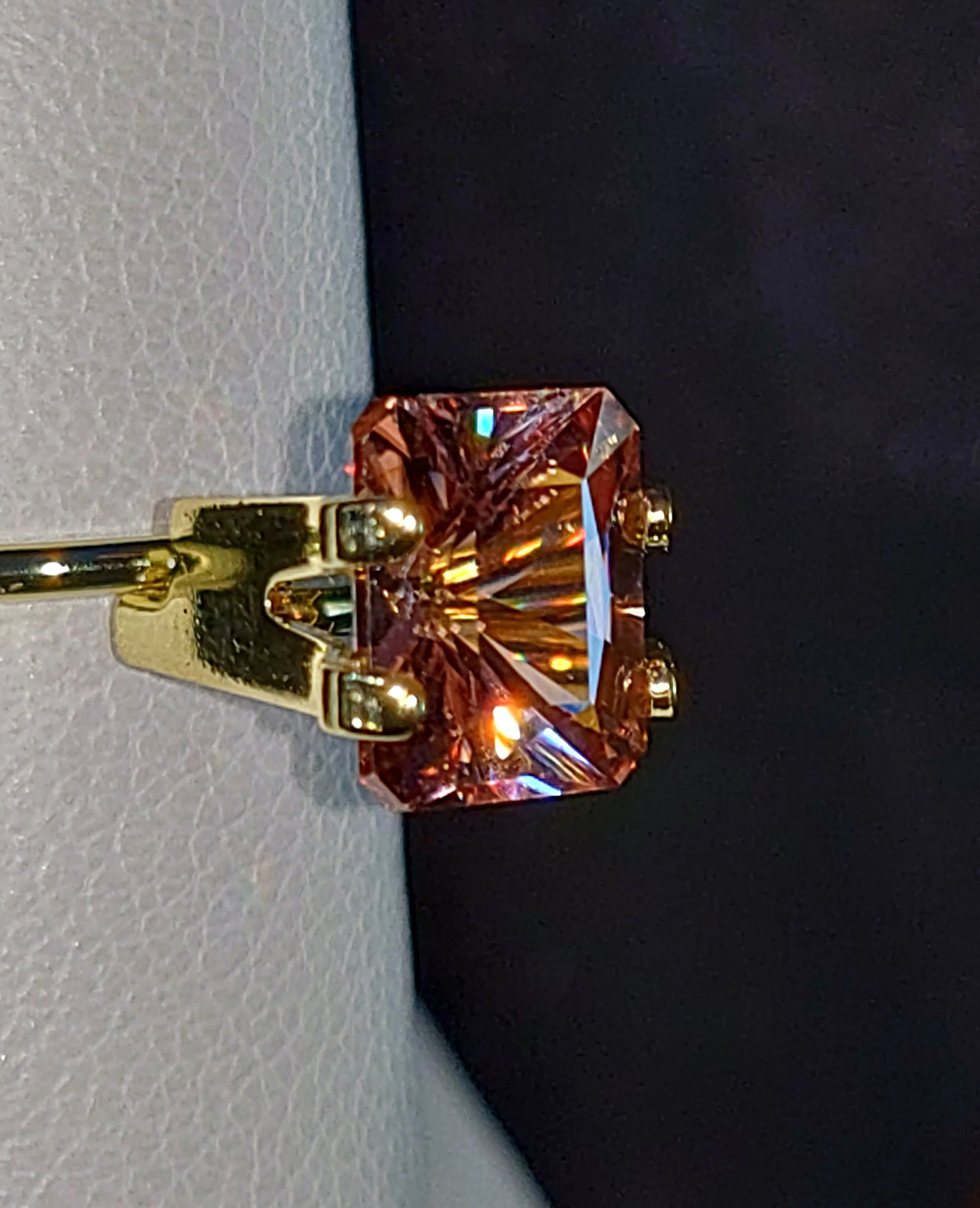 Genuine Imperial Color Change Apatite 2.45ct from TheCoveAtFoxHollow.com