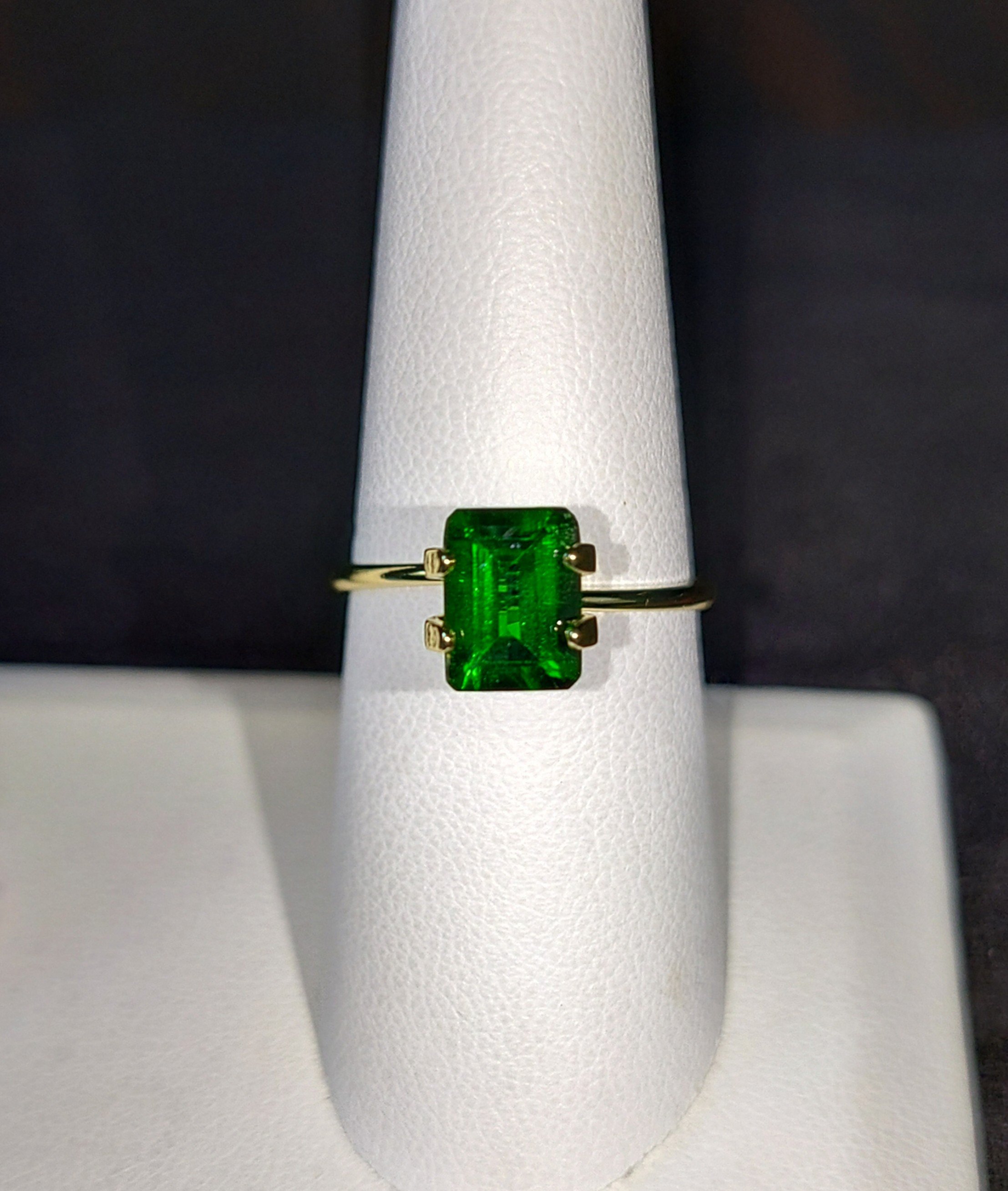 Genuine Chrome Diopside 1.50ct from TheCoveAtFoxHollow.com
