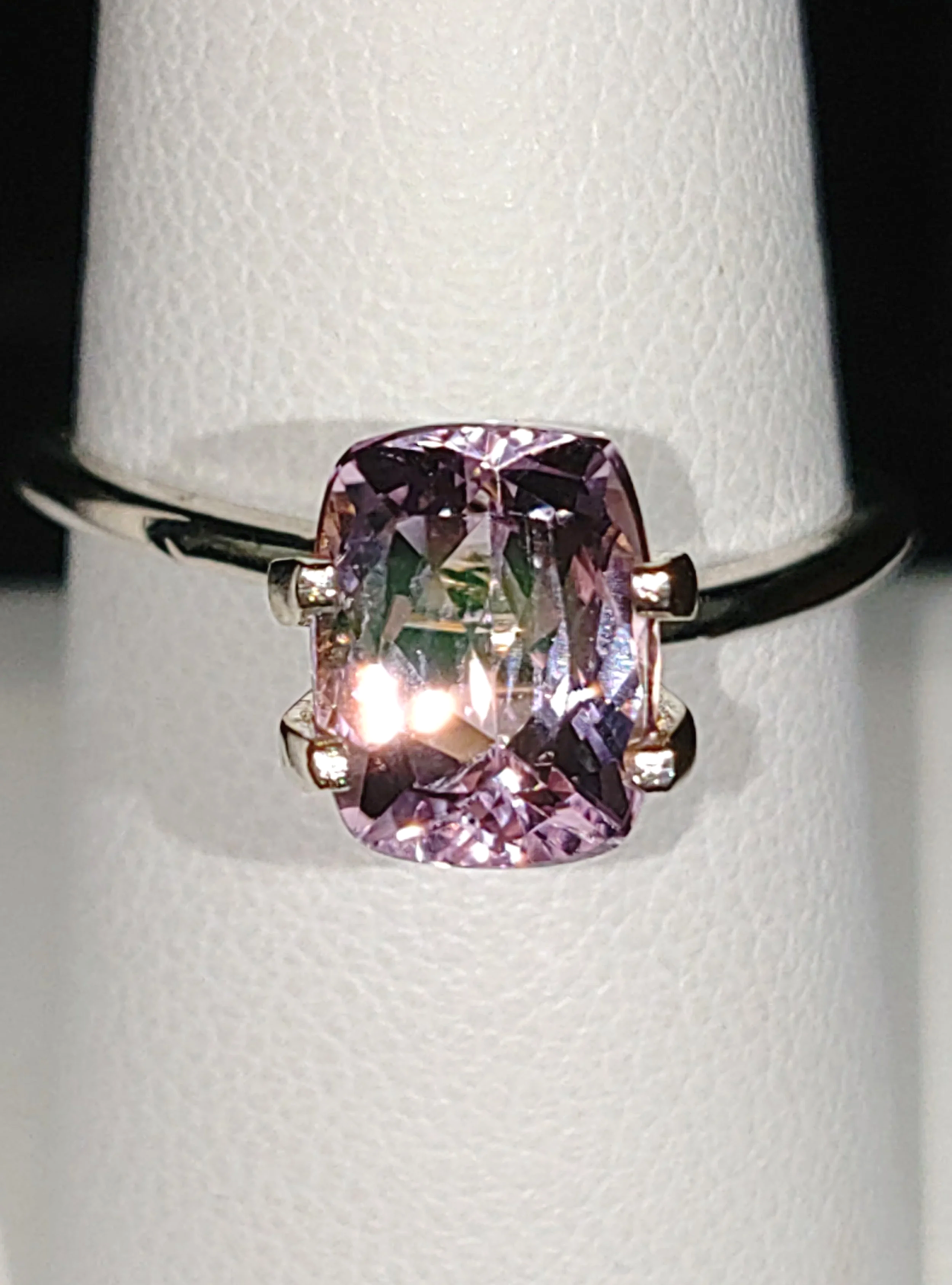 Genuine Kunzite 2.91ct from TheCoveAtFoxHollow.com