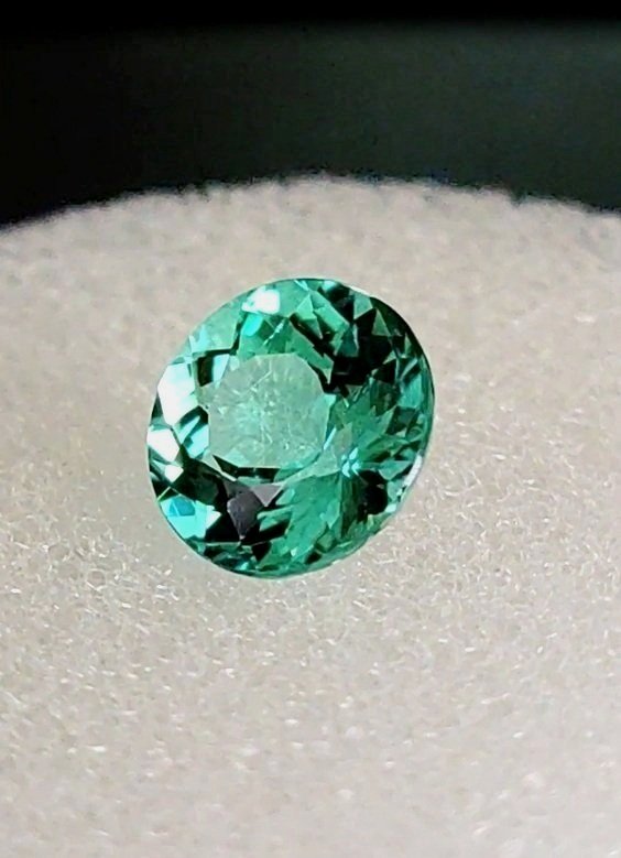 Genuine Neon Paraiba Tourmaline 2.83ct from TheCoveAtFoxHollow.com