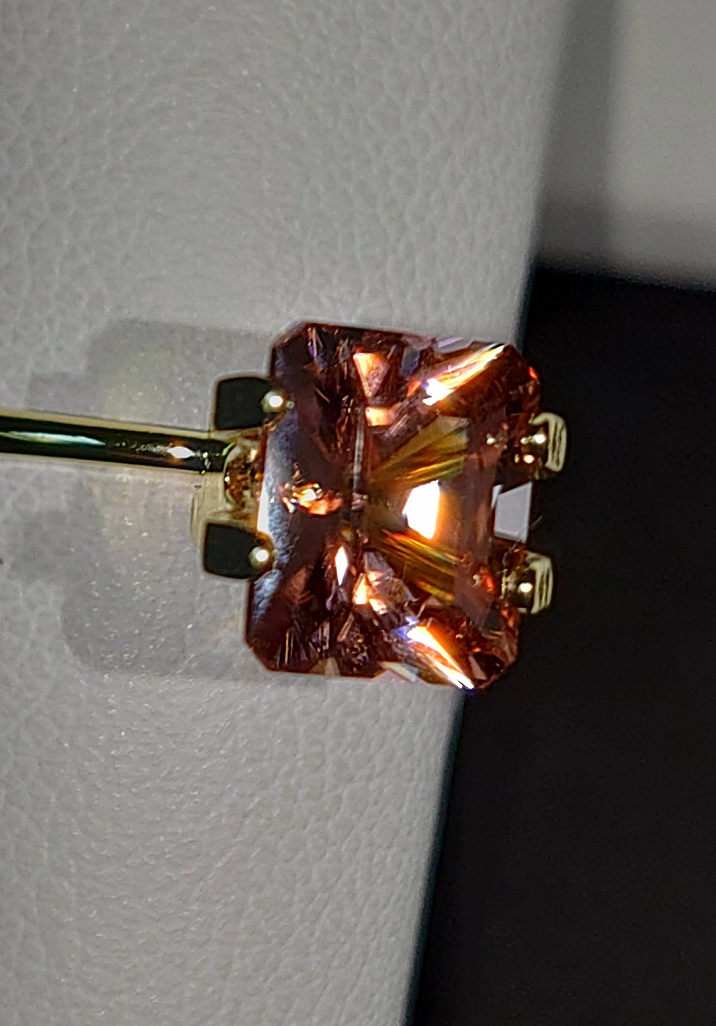 Genuine Imperial Color Change Apatite 2.45ct from TheCoveAtFoxHollow.com