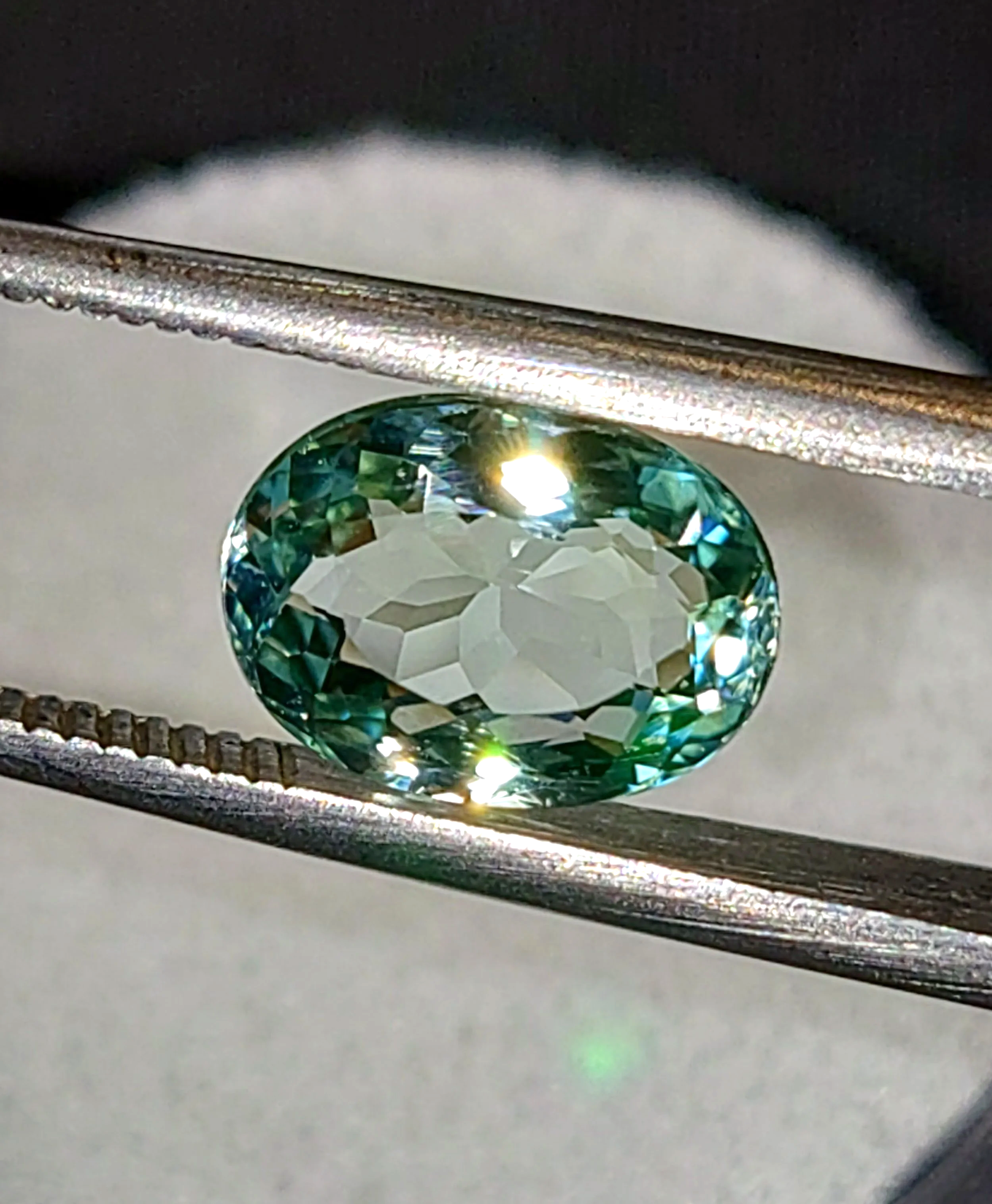 Seafoam+Titanium+Tourmaline+1.75ct+++%285%29.png