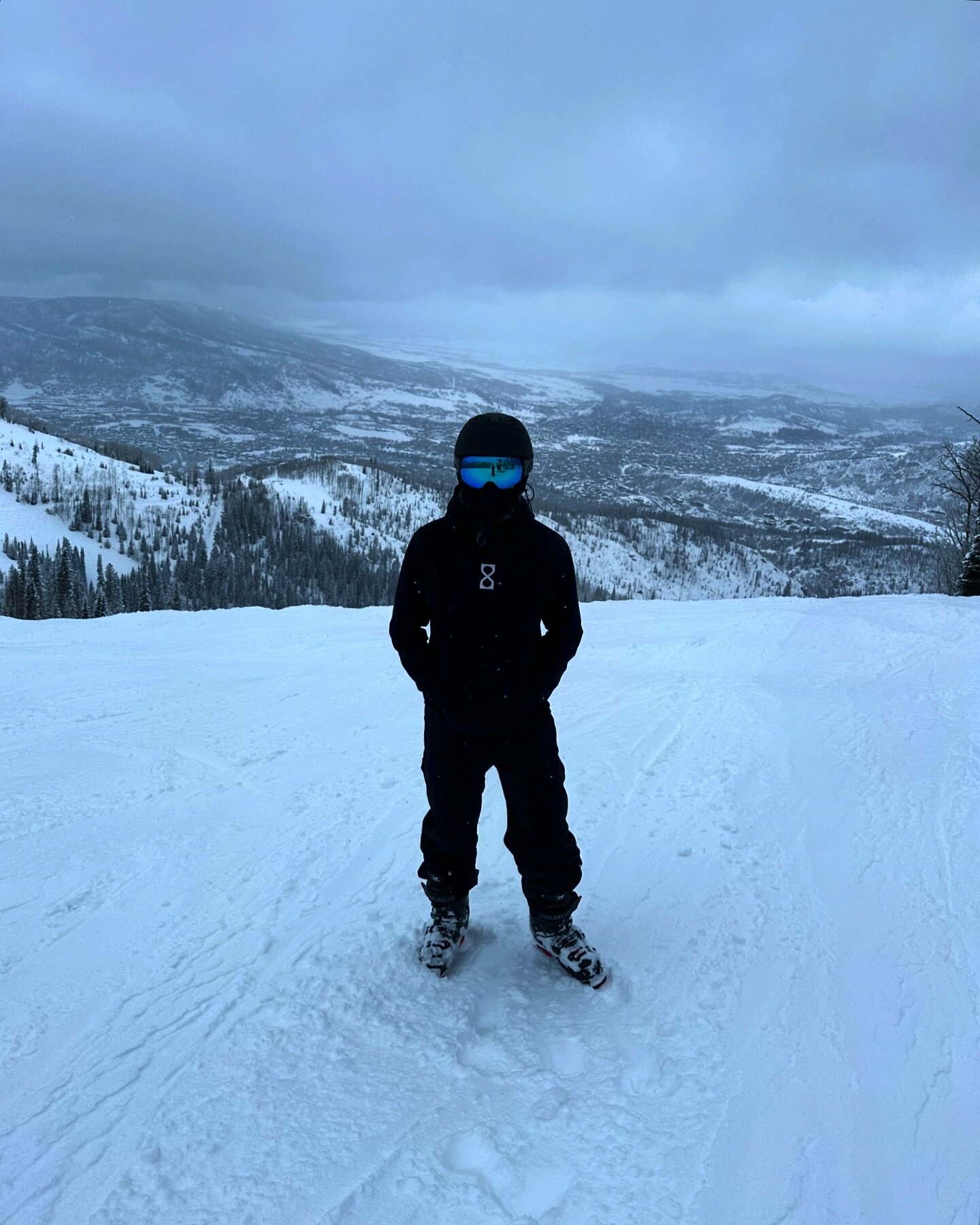 views from colorado
⏳
become limitless hoodie available at limitedinfinity.co
♾️
#limitedinfinity #clothing #clothingbrand #hoodie #winter #wintercollection