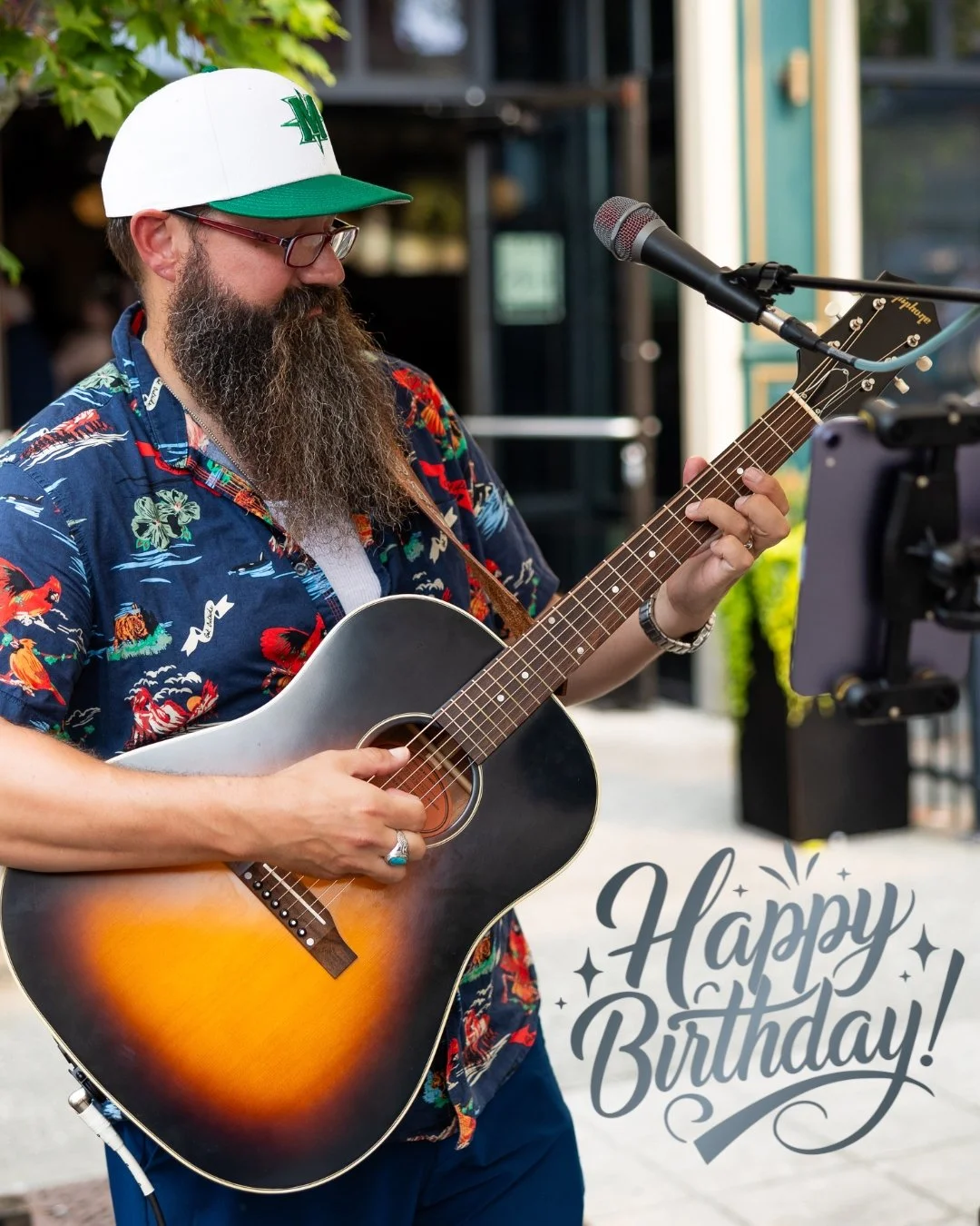 We’re so happy to have Dane singing with us tonight...on his birthday no less! 🥳 Come celebrate, raise a glass, and enjoy great music from 7-10pm! Happiest of birthdays Dane🍻!!
@thedane13