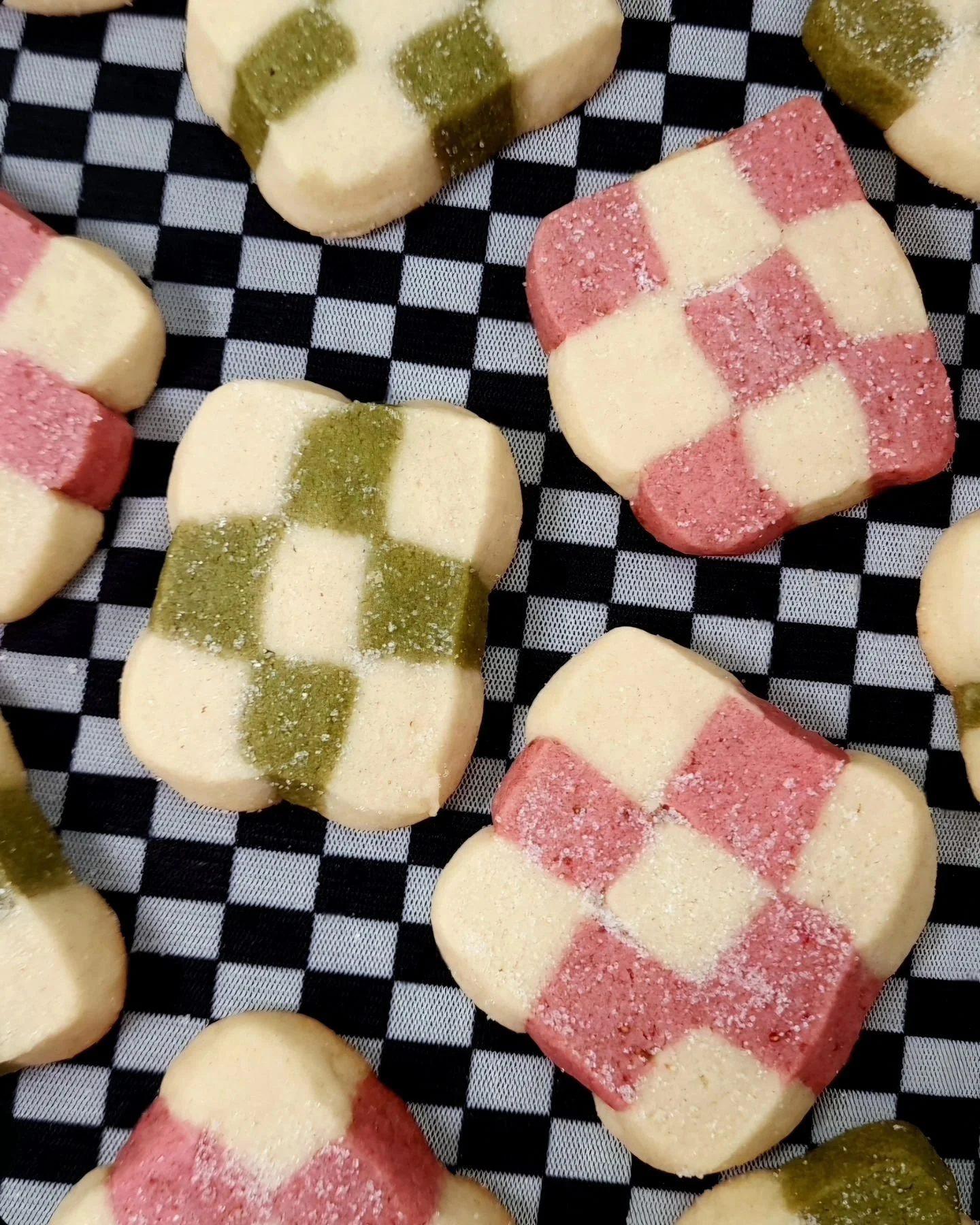 Matcha &amp; Strawberry Checkerboard Shortbread. 🍵🍓

On Sunday, we joined 25+ other locally women-owned businesses for Girls Day, Sunday Fun Day at @theselfiespotondouglas. It was a wonderful time, and we appreciate everyone who came out to support