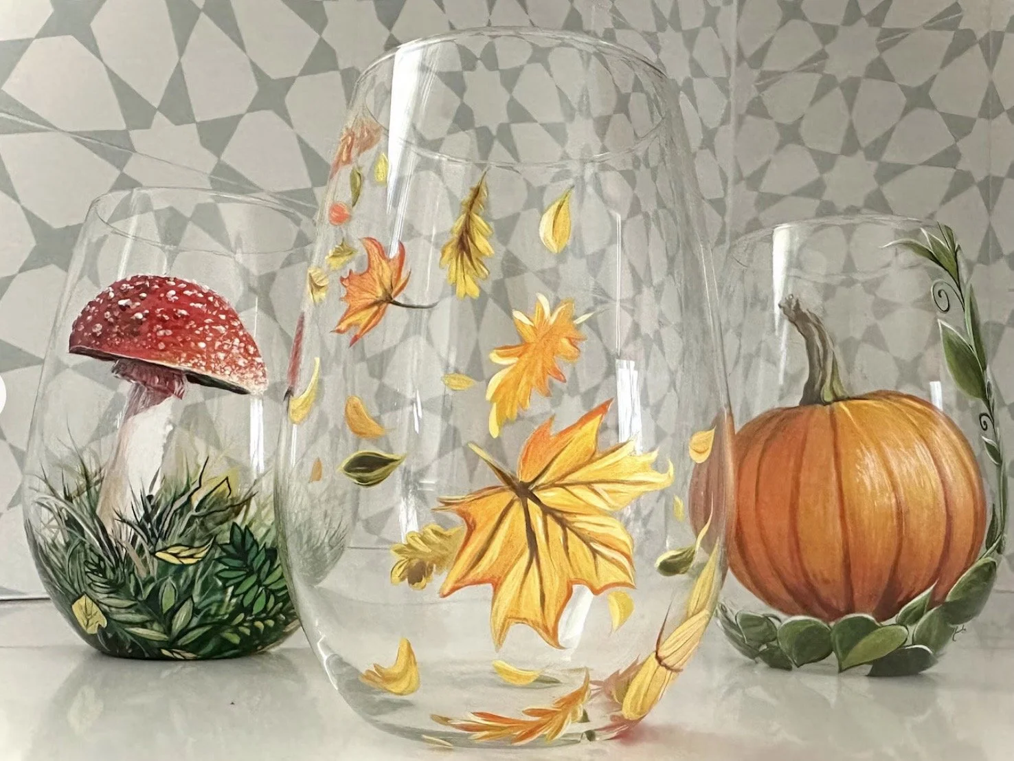 Let’s paint Thanksgiving theme glassware! 11/19/26