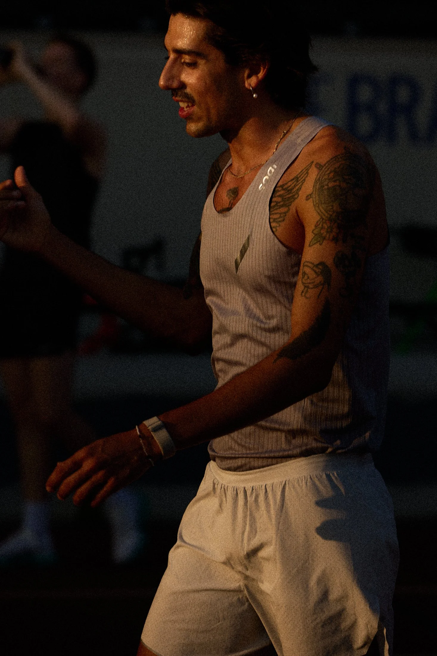 Book - Thomas  - 9.jpg