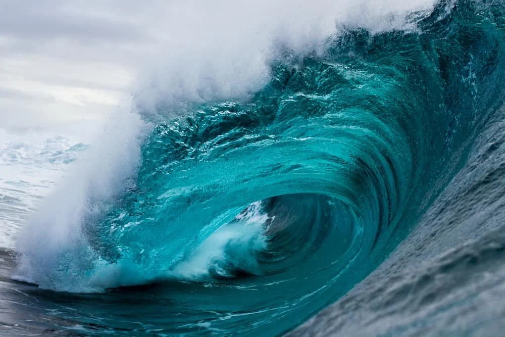 When-Are-Coastal-Waves-The-Highest-00.jpg
