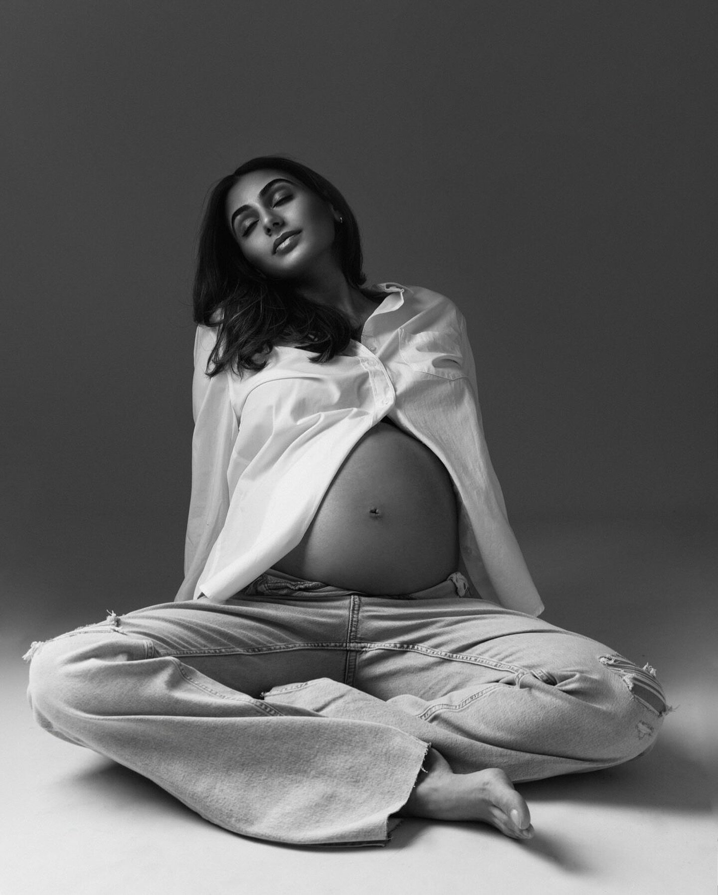 Maternity Photoshoot by @anjezadyrmishi
#maternityphotography #maternityshoot #maternityphotographernearme
#pregnancy #maternityphotoshoot #maternity #maternityphotography #maternityphotoshoot #maternitypictures #maternityphotographer #maternityphoto