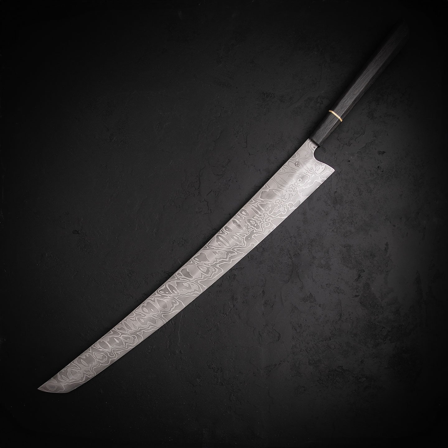 *Available* The Wapizzashi started as a joke between me and some knifemaking buddies&hellip; but the more we talked about a pizza-cutting sword, the more I wanted to make one.
⁠
It&rsquo;s the biggest blade I&rsquo;ve ever forged. Totally over the to