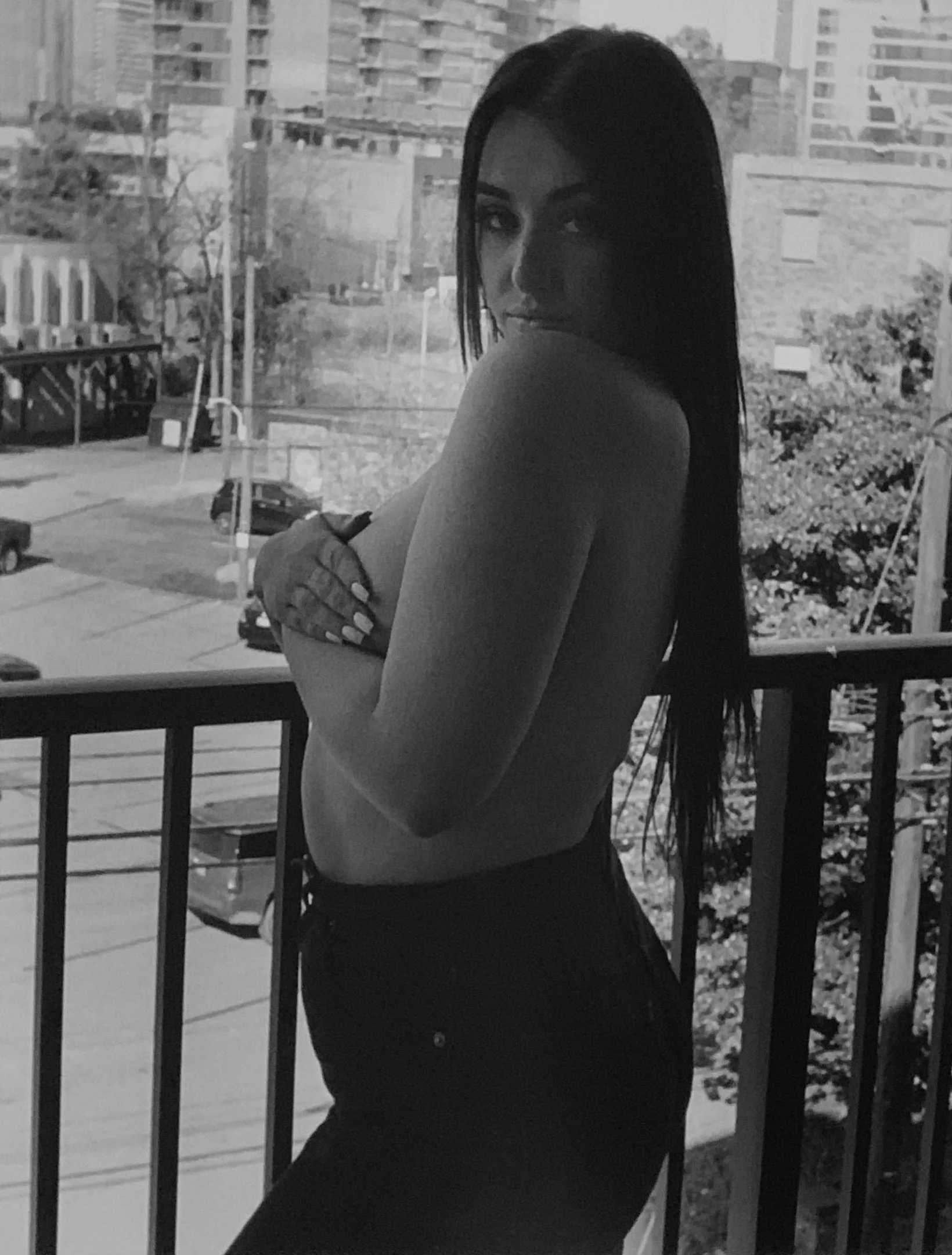 Virginia_Balcony 2.JPG