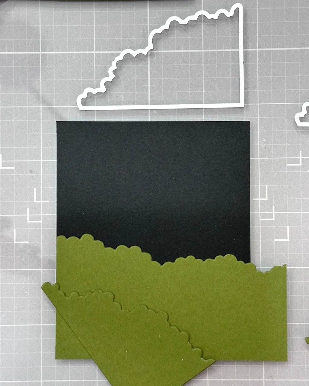 large leafy edge from Countryside (optional)