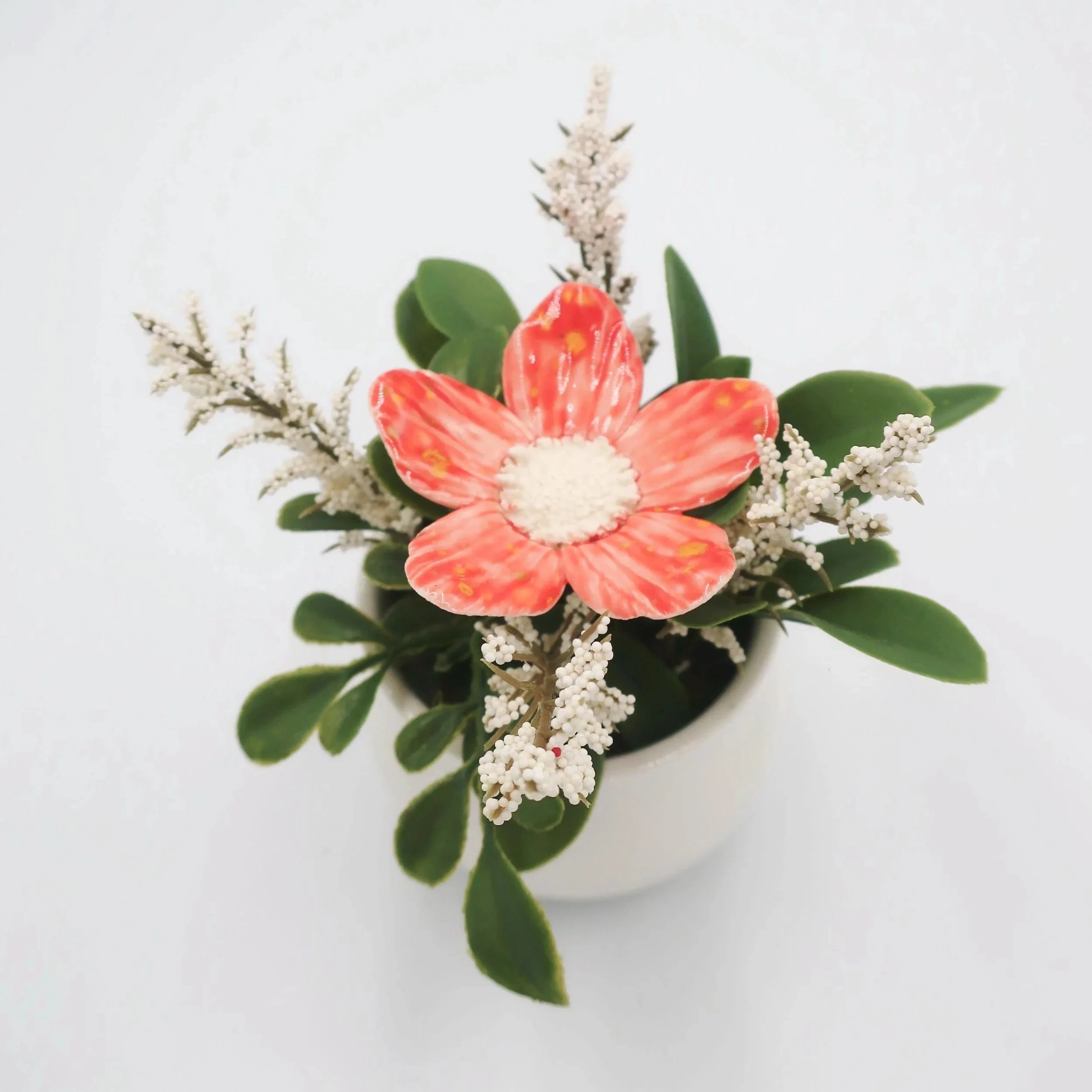 Red Speckled Arrangement
