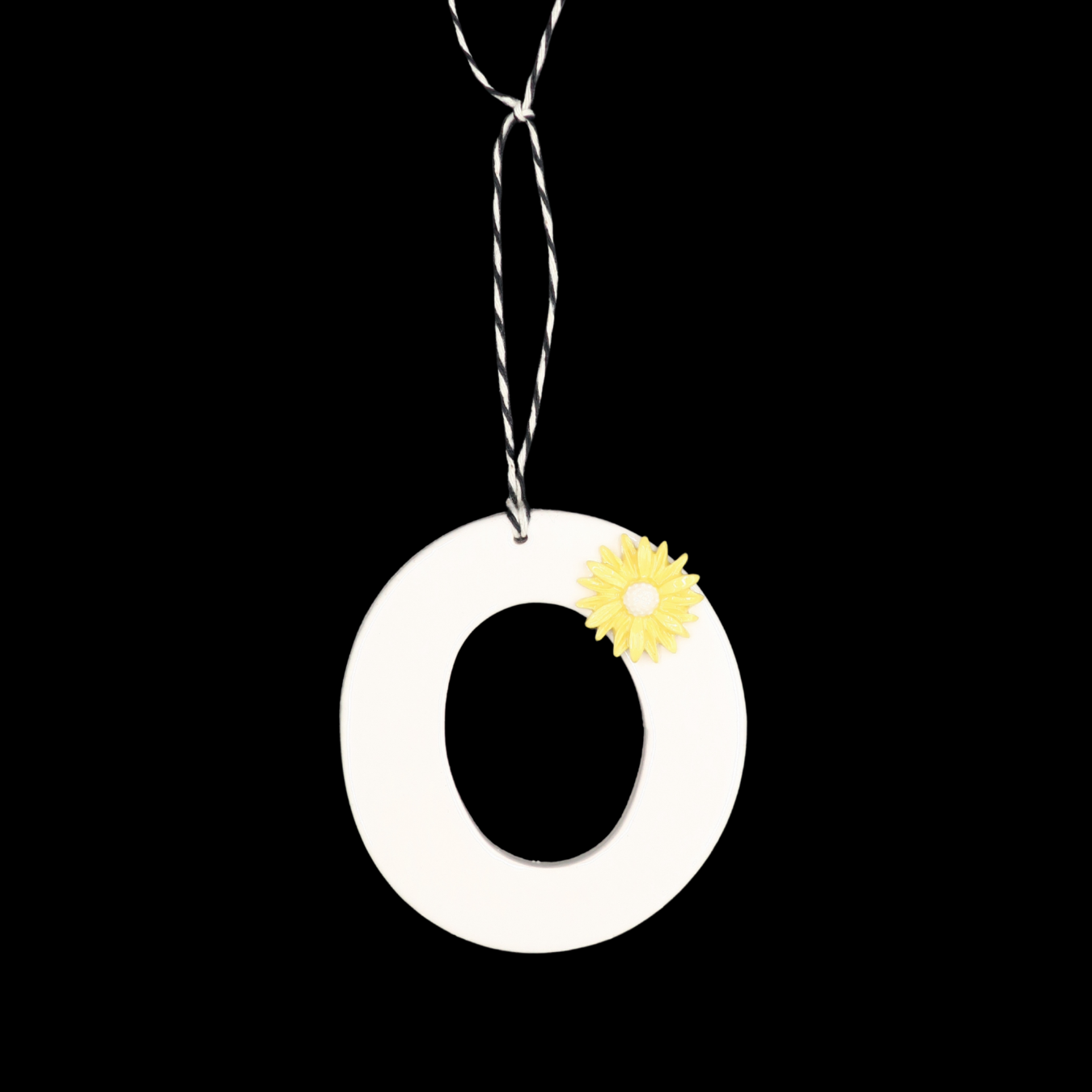 Hanging Letter O