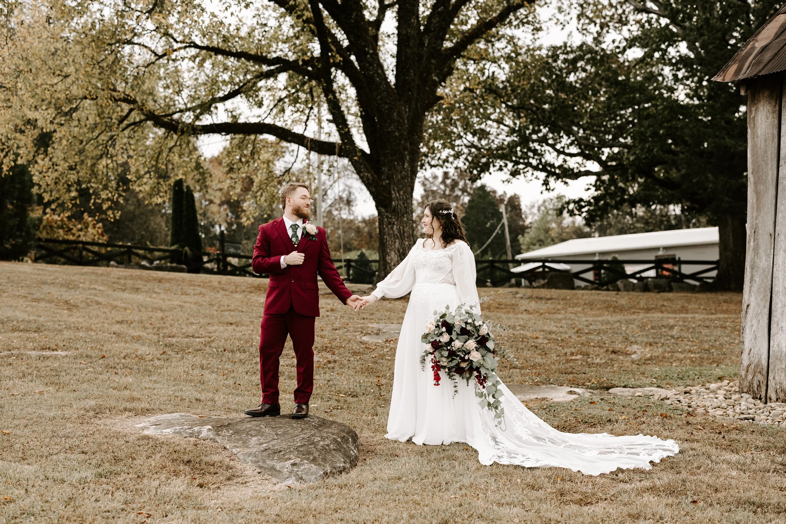 Gray Dove Wedding Chattanooga Tennessee Photographer