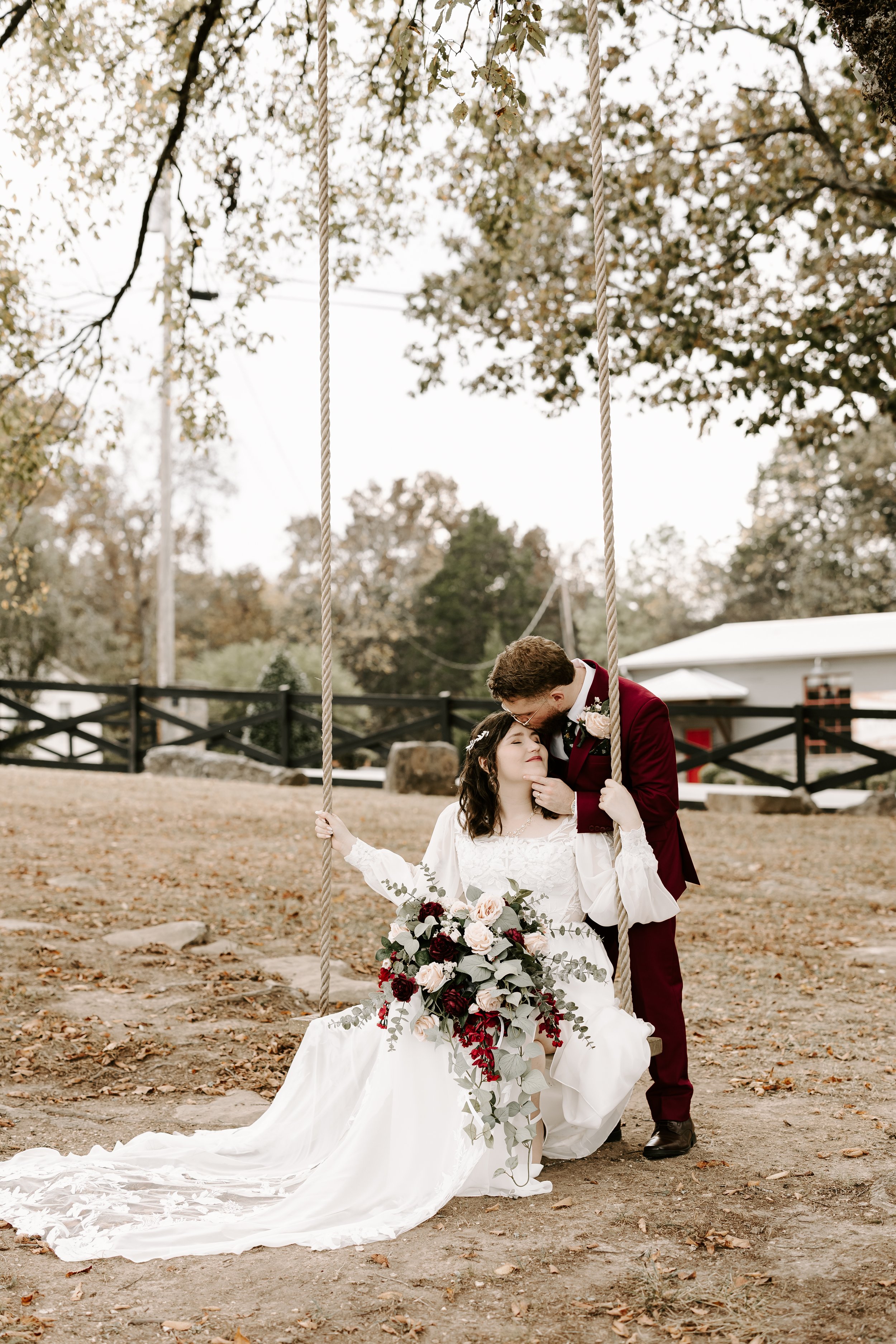 Gray Dove Wedding Chattanooga Tennessee Photographer