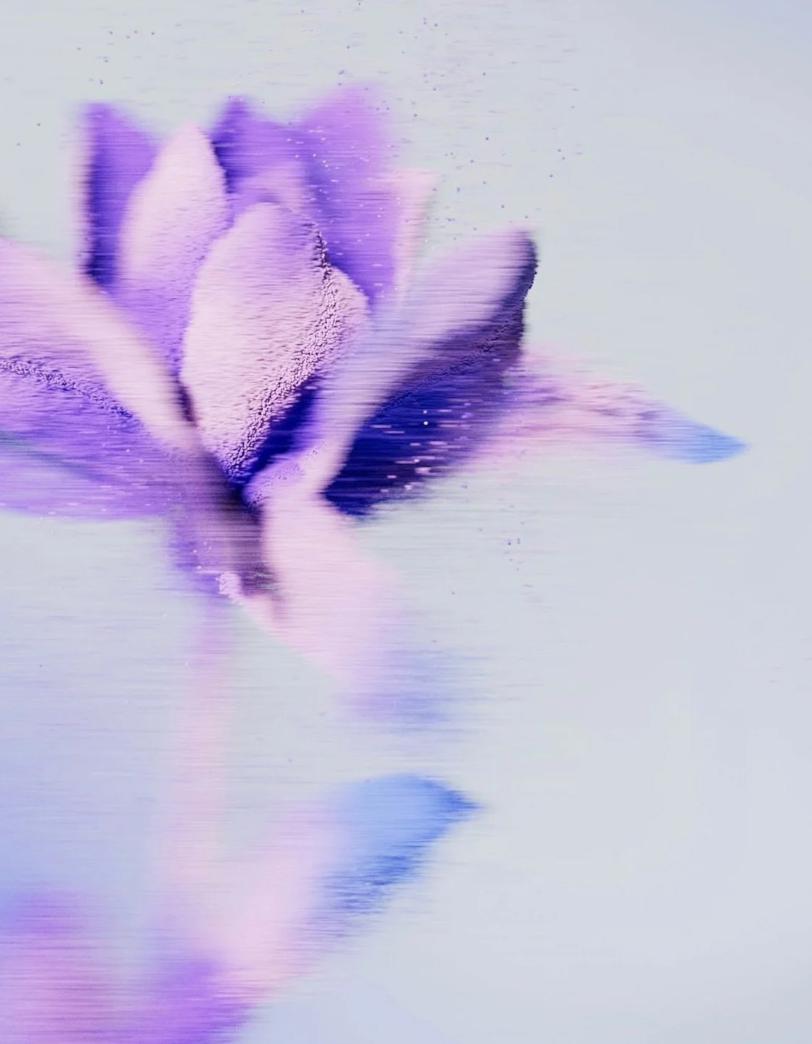 Superbloom, created in collaboration with the @intercombrandstudio team for the Pioneer event.
Rooted in the intelligence of pollen, the project blossomed into a series of evolving assets - from digital flowers to the logo mark - all shaped by partic