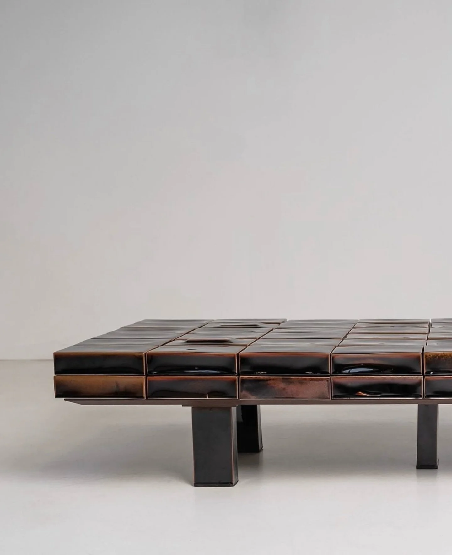Table by @emmanuel_boos_, Comme Un Lego l, 2023
Tenmoku Glazed Porcelain