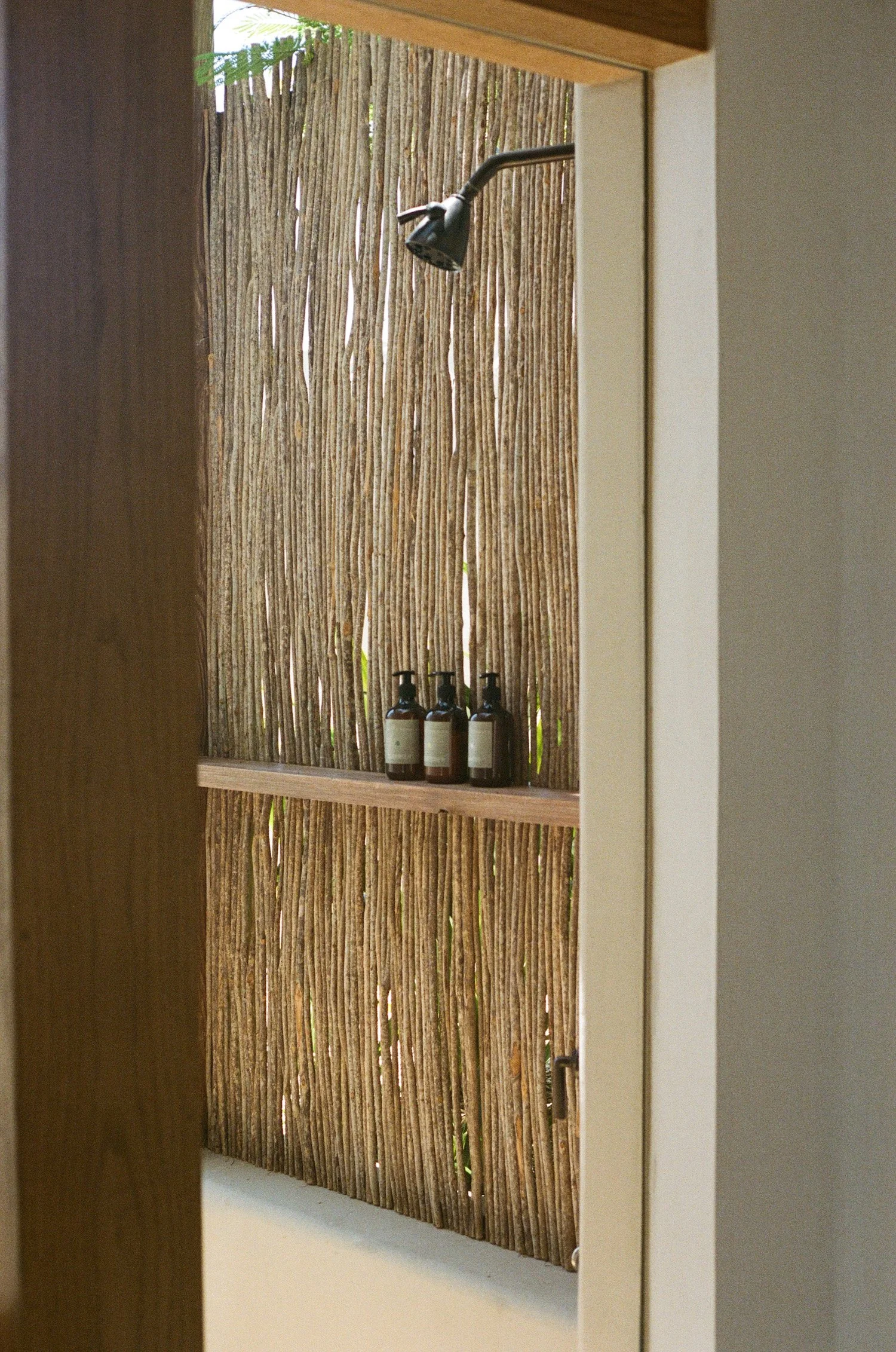 000072260019-1 (dragged) copy.jpg