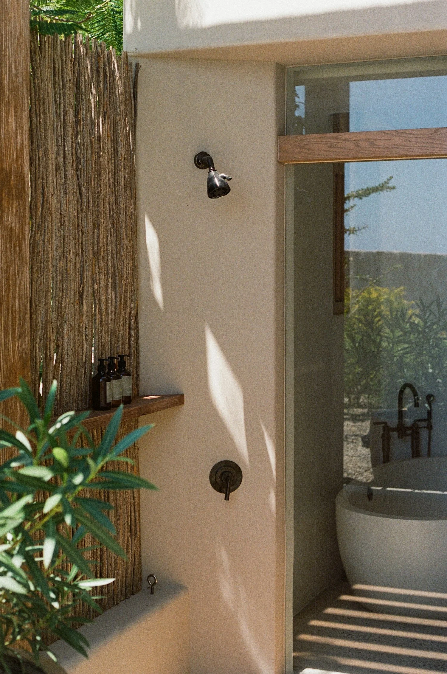 000072260017-1 (dragged) copy.jpg