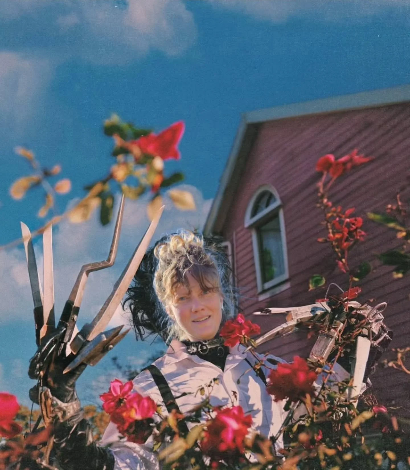 This week is truly craaaaazy. It would be impossible to explain it, so we're not gonna try.

Instead, we're here to remind you that if you DON'T have a reservation for FLOUR4FLOWER (Thursday thru Saturday), the chances of stopping by for a casual dri