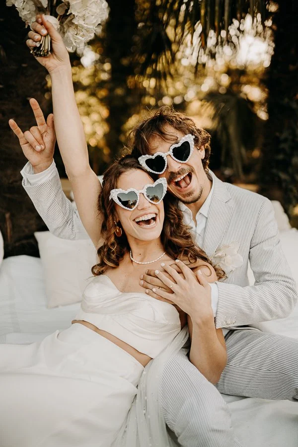 Mariage moderne et solaire entre nature et élégance — un reportage signé Aurélie Gasser